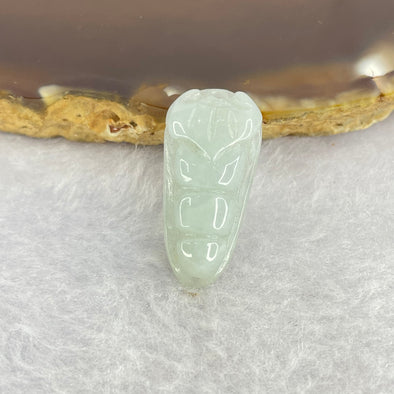 Type A Green Pea Pod Jadeite 2.93g by 12.1 by 24.9 by 5.3mm - Huangs Jadeite and Jewelry Pte Ltd