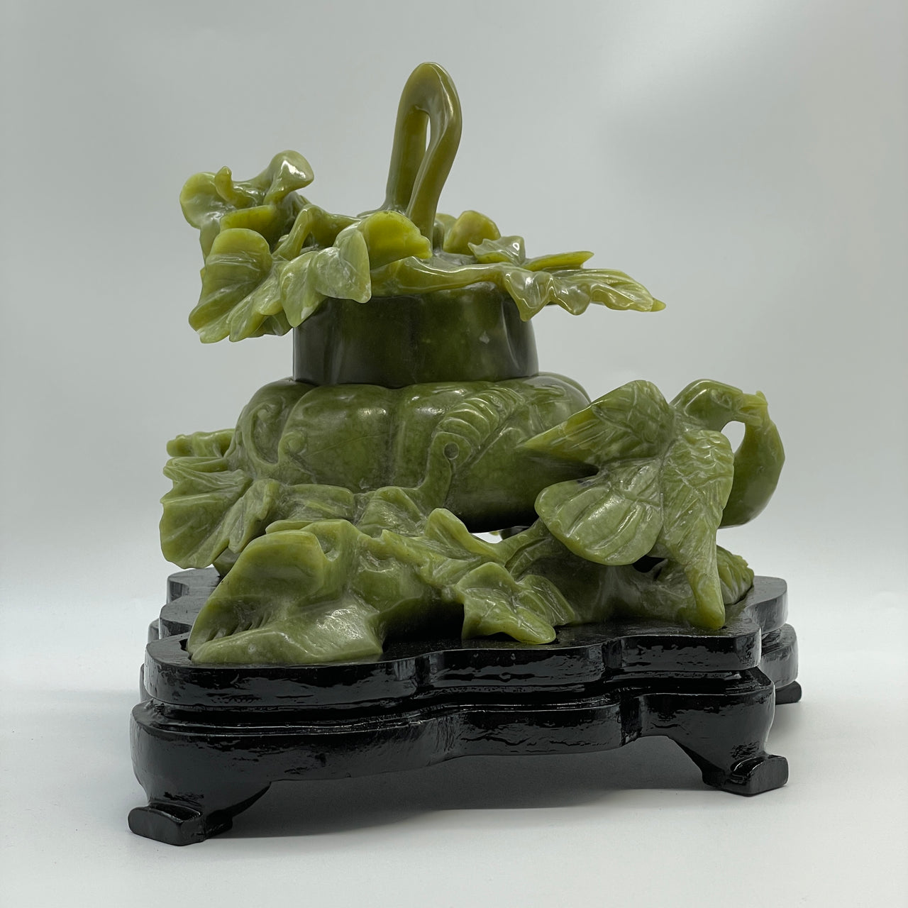 Natural Yellowish Green Serpentine Pumpkin with Twin Birds with Wooden Stand Display 3,622.3g 273.0 by 261.0 by 230.0mm