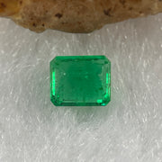 Natural Colombia Vivid Green Emerald (Beryl) Cut-Cornered Rectangular Step cut 0.48ct 5.2 by 4.4 by 2.7mm - Huangs Jadeite and Jewelry Pte Ltd
