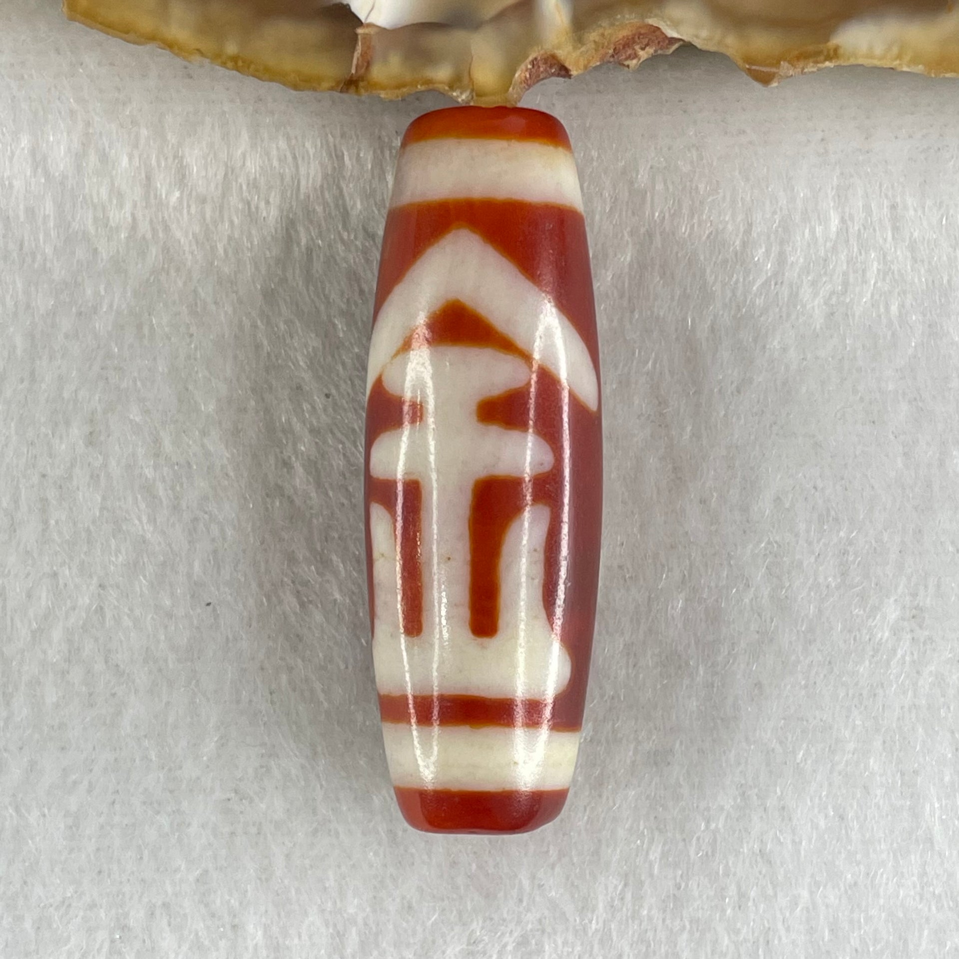 Natural Powerful Tibetan Old Oily Red White Agate One Eye Gold Metal Element Dzi Bead Heavenly Master (Tian Zhu) 一眼金天珠 9.50g 38.2 by 12.8mm - Huangs Jadeite and Jewelry Pte Ltd