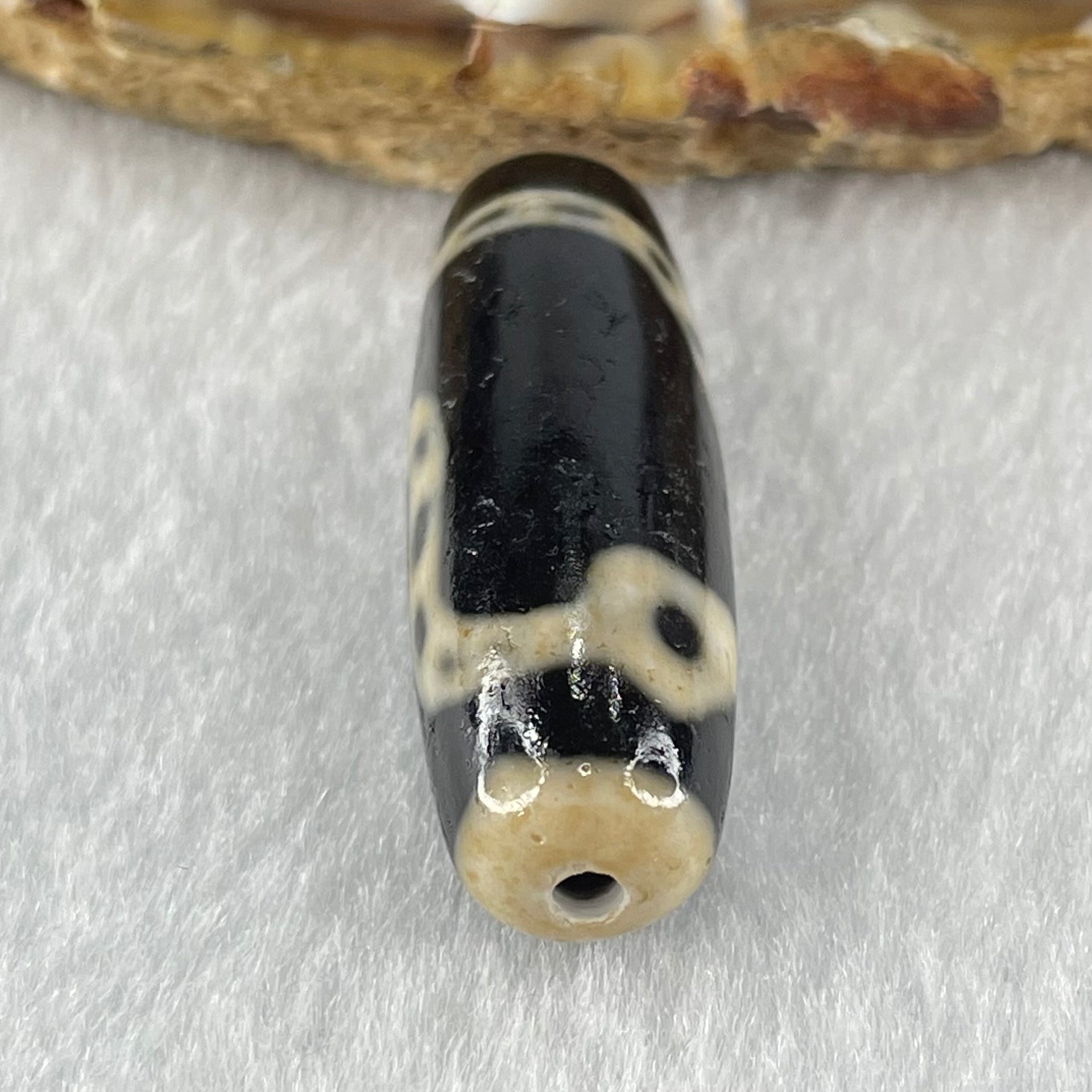 Natural Powerful Tibetan Old Oily Agate Snake Dzi Bead Heavenly Master (Tian Zhu) 蛇天珠 8.14g 36.8 by 11.6mm - Huangs Jadeite and Jewelry Pte Ltd