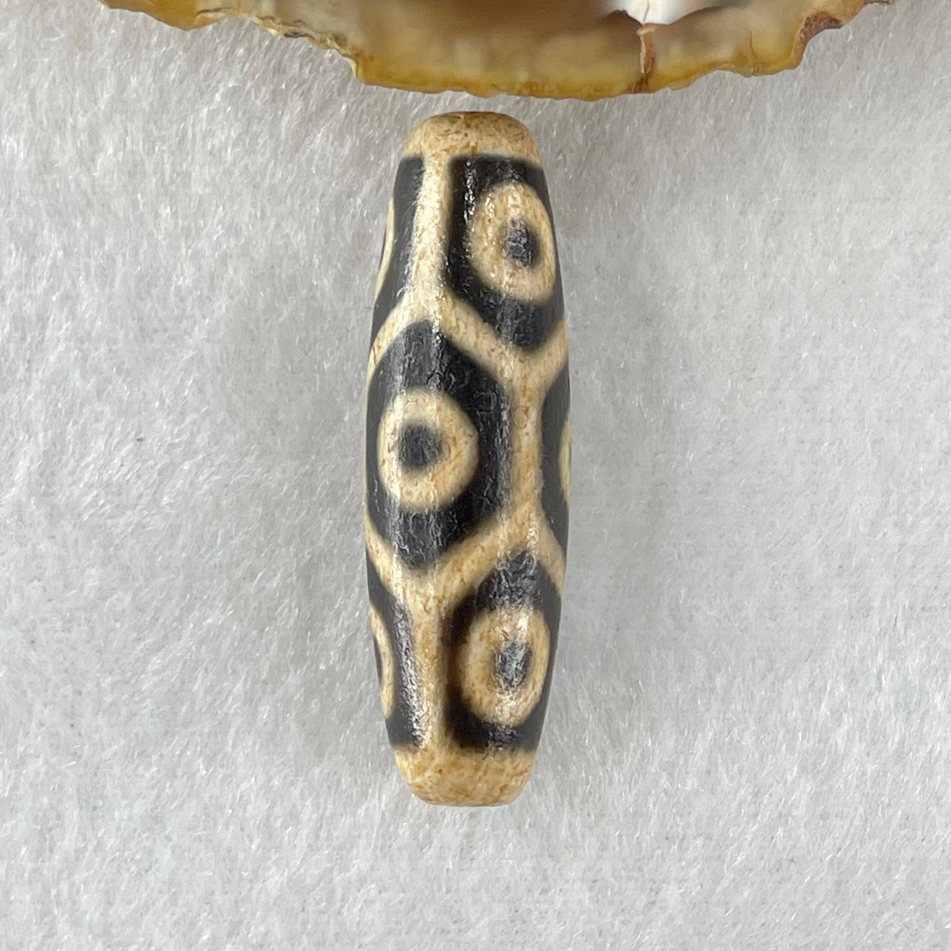 Natural Powerful Tibetan Old Oily Agate 9 Eyes Turtle Shell Dzi Bead Heavenly Master (Tian Zhu) 九眼龟壳天诛 7.35g 38.5 by 11.5mm - Huangs Jadeite and Jewelry Pte Ltd