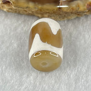 Natural Powerful Tibetan Old Oily Agate Tiger Tooth Daluo Dzi Bead Heavenly Master (Tian Zhu) 虎呀天诛 3.27g 15.7 by 10.8mm - Huangs Jadeite and Jewelry Pte Ltd