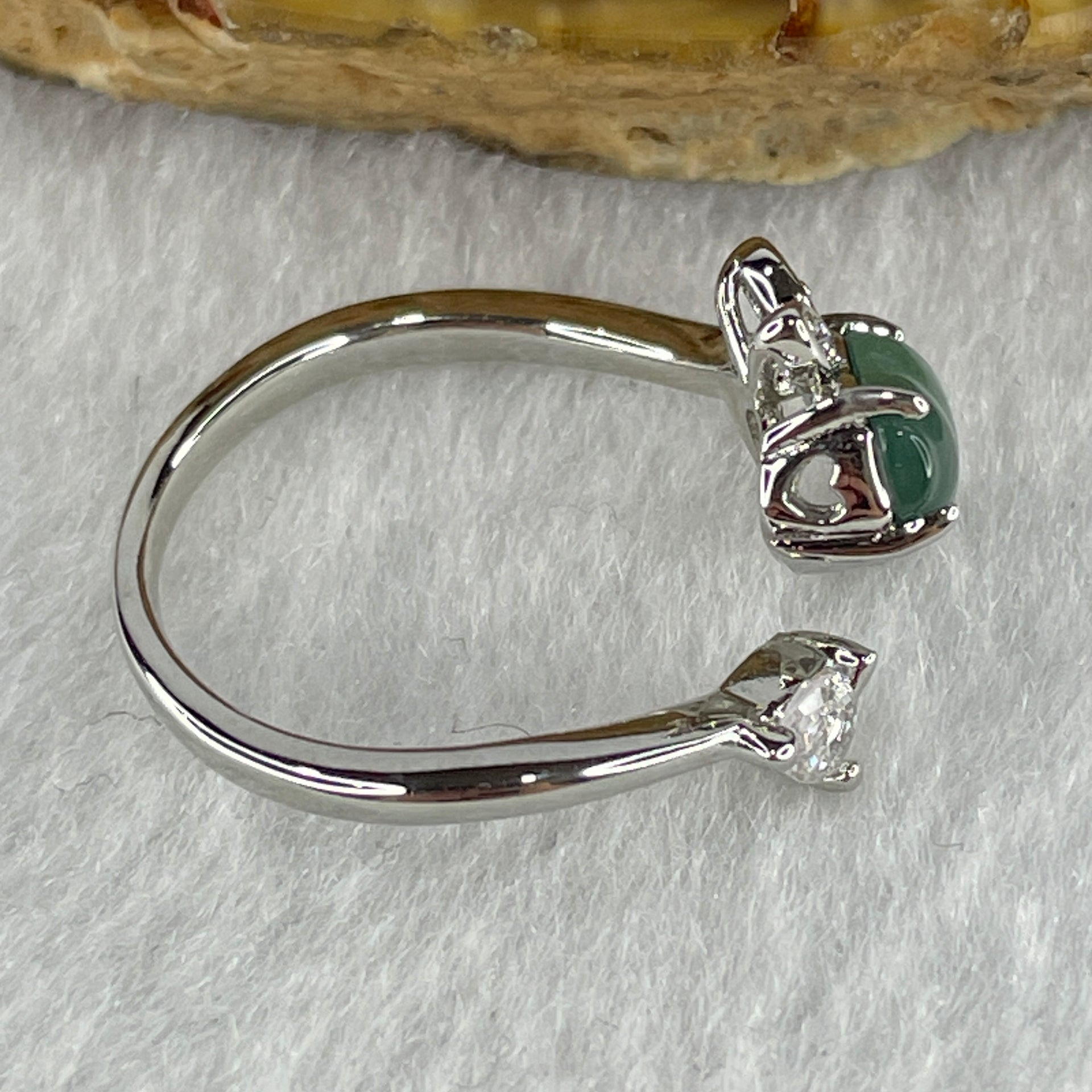 Natural Type A Icy Blueish Green Jadeite Hulu Calabash Silver Ring 1.95g 8.0 by 6.0 by 3.0mm US5.5 HK12 - Huangs Jadeite and Jewelry Pte Ltd