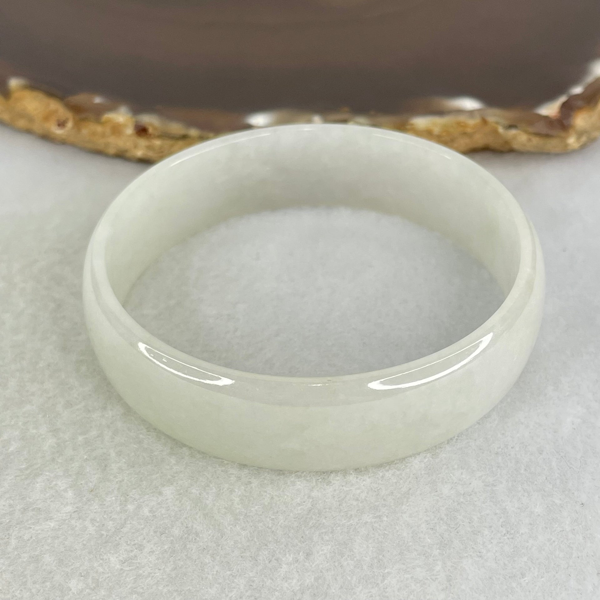 Type A Light Lavender Green Jadeite Bangle Internal Diameter 53.4mm 27.50g 14.4 by 4.0mm (Close to Perfect) - Huangs Jadeite and Jewelry Pte Ltd