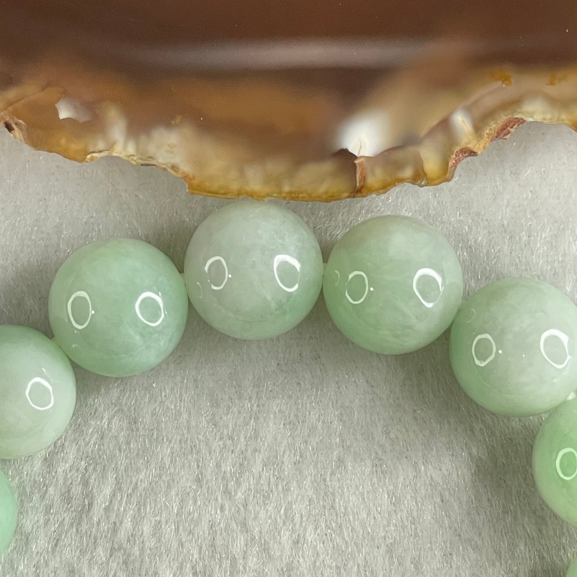 Type A Light Green Jadeite Beads Bracelet 54.51g 16cm 12.7mm 16 Beads - Huangs Jadeite and Jewelry Pte Ltd
