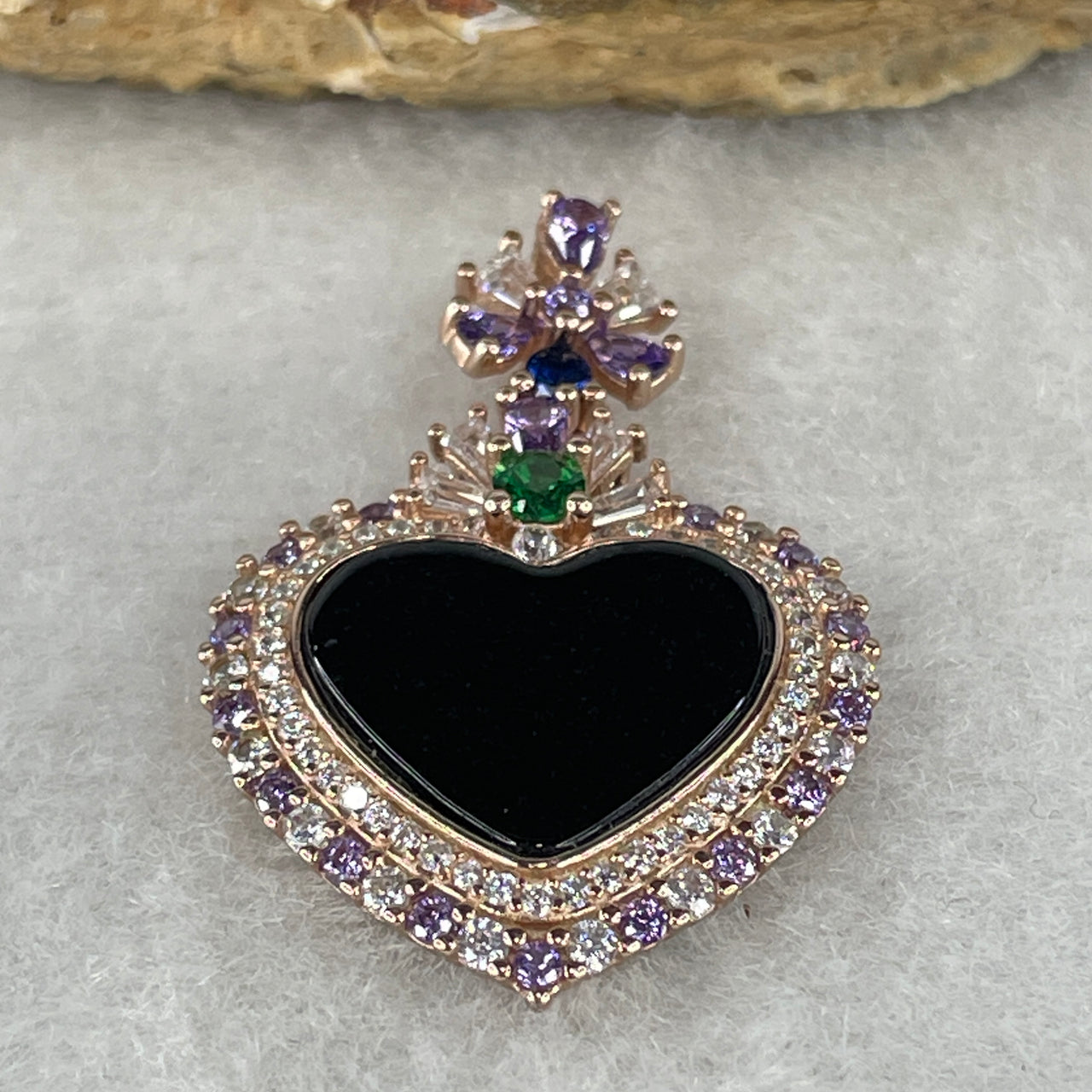 Natural Type A Fully Translucent Black Omphacite Jadeite Heart Pendant | S925 Sterling Silver Clasp Midnight Luxury Glow Charm (2.84g 12.0x14.4x1.5mm)