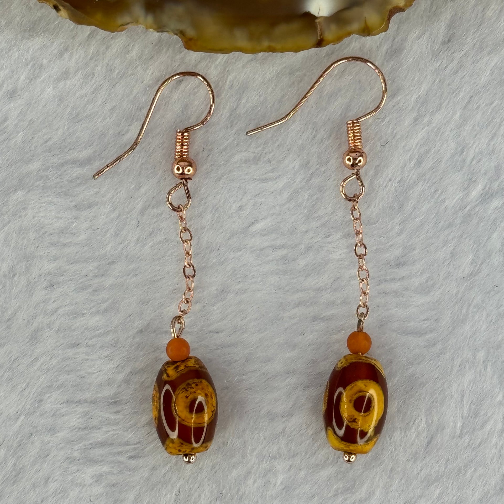 Natural Powerful Tibetan Old Oily Red Yellowish White Agate 3 Eyes Dzi Bead Heavenly Master (Tian Zhu) 三眼天诛 in S925 Sliver Rose Gold Color Earrings 2.92g 11.8 by 8.2mm - Huangs Jadeite and Jewelry Pte Ltd