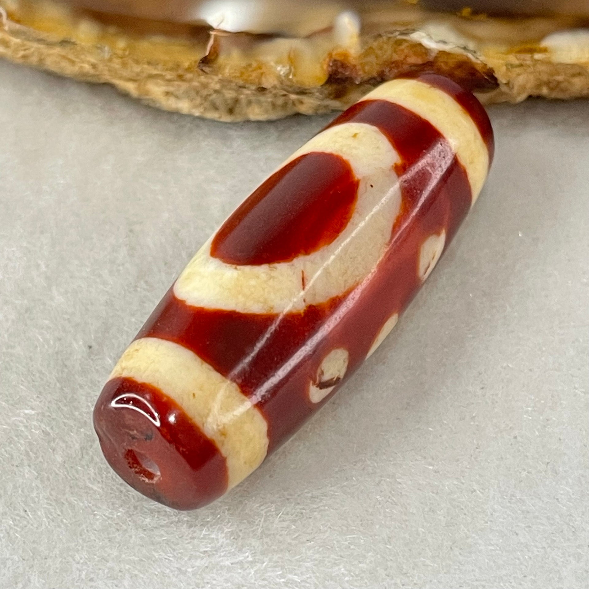 Natural Powerful Tibetan Old Oily Red White Agate One Eye Water Element Dzi Bead Heavenly Master (Tian Zhu) 一眼水元素天珠 10.77g 37.6 by 13.5mm - Huangs Jadeite and Jewelry Pte Ltd