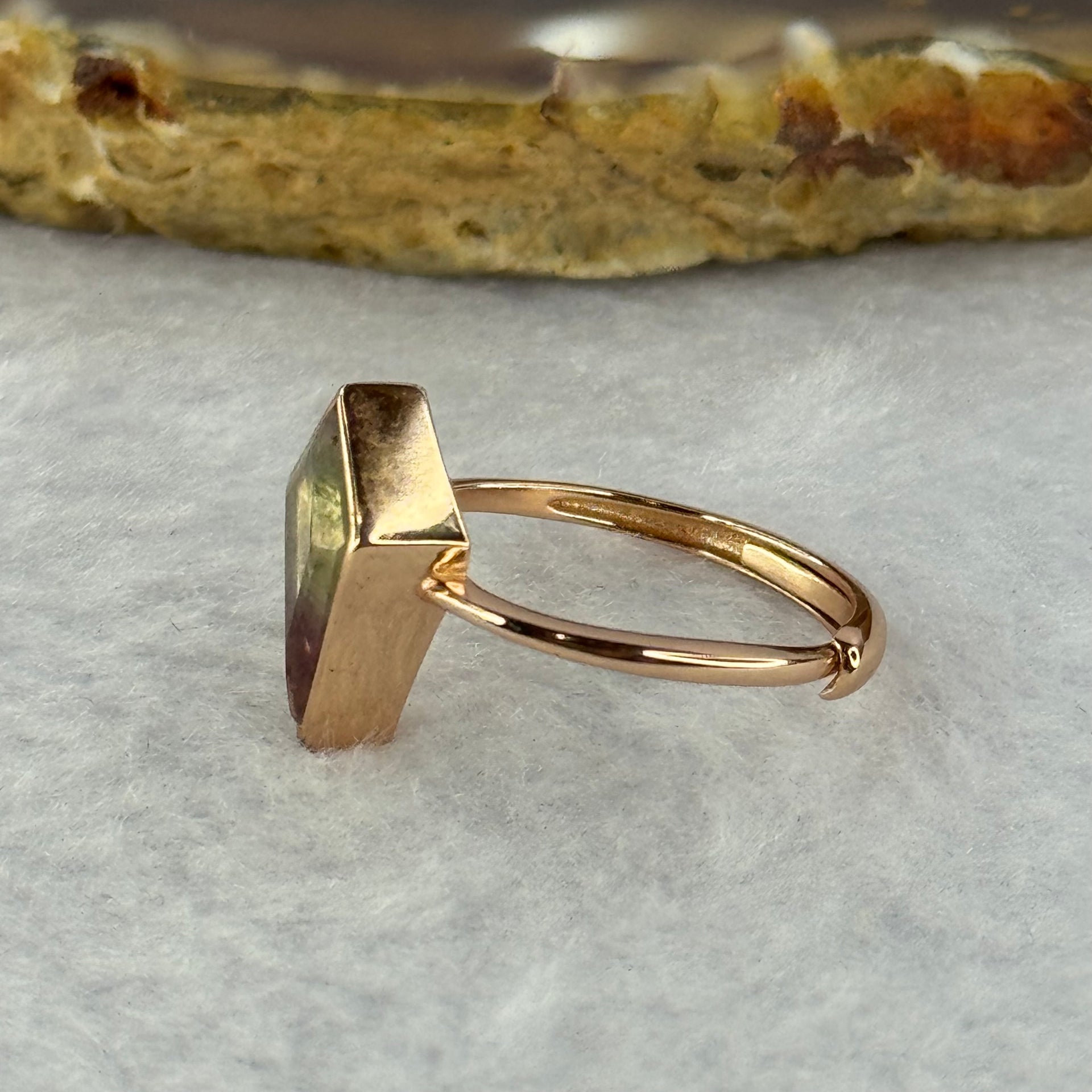 Natural Fluorite In 925 Sliver Rose Gold Colour Ring (Adjustable Size) 2.01g 10.0 by 6.8 by 4.0mm - Huangs Jadeite and Jewelry Pte Ltd