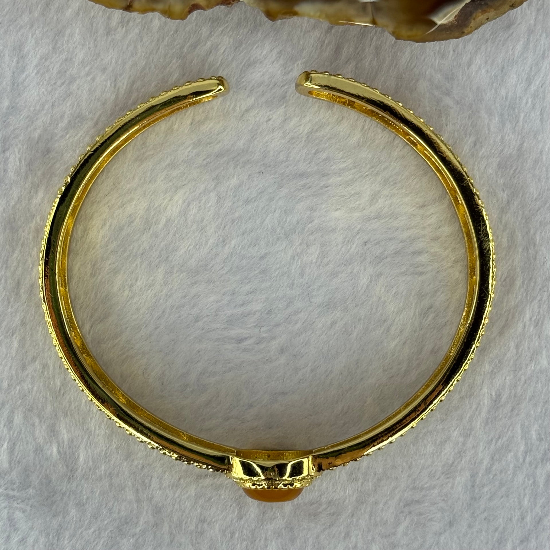 Natural Butterscotch Yellow Amber Beads in Gold Color Bracelet 27.79g 11.3 by 9.5 by 4.0mm - Huangs Jadeite and Jewelry Pte Ltd