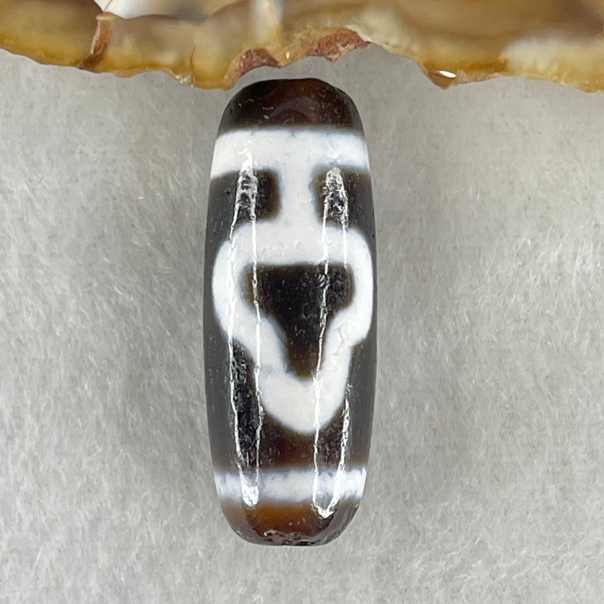 Natural Powerful Tibetan Old Oily Double Bodhi Tree Dzi Bead Heavenly Master (Tian Zhu) 菩提树天珠 5.45g 28.9 by 11.0mm - Huangs Jadeite and Jewelry Pte Ltd