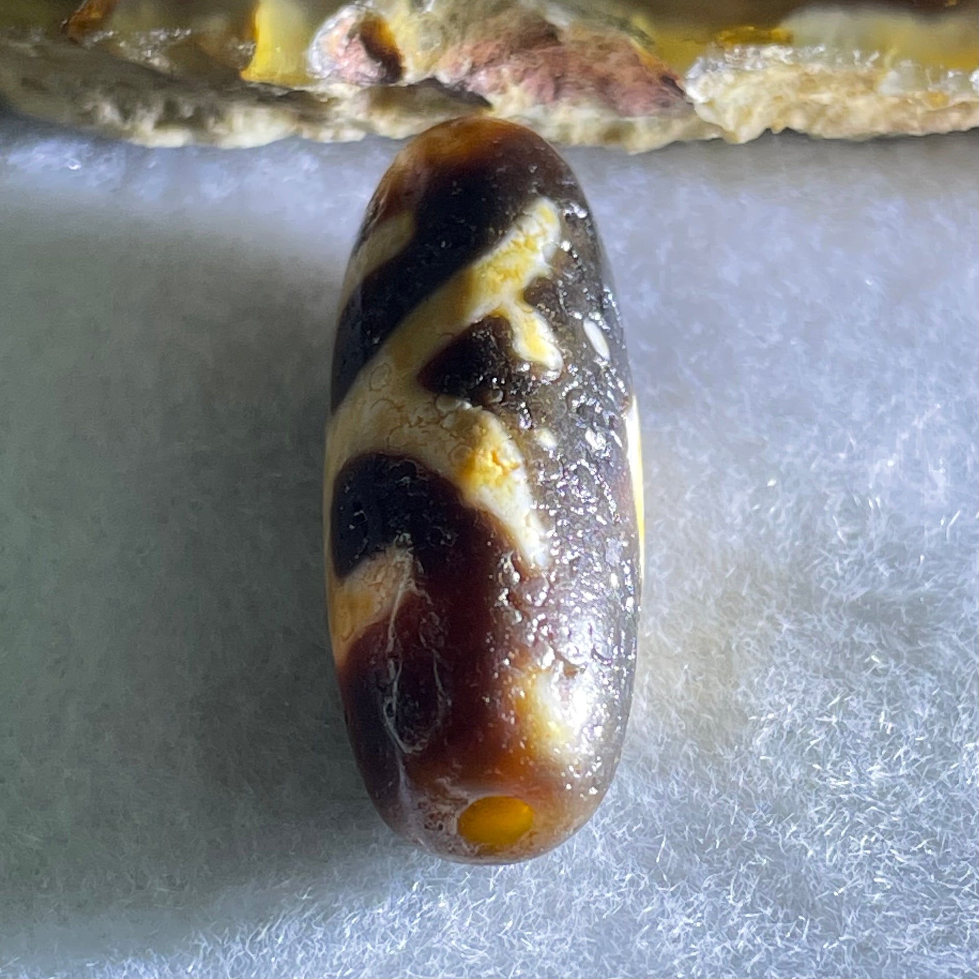 Natural Powerful Tibetan Old Oily Agate Patina Guiren Tairen Human Dzi Bead Totem Amulet Heavenly Master (Tian Zhu) 贵人天诛 4.88g 28.9 by 10.6mm - Huangs Jadeite and Jewelry Pte Ltd