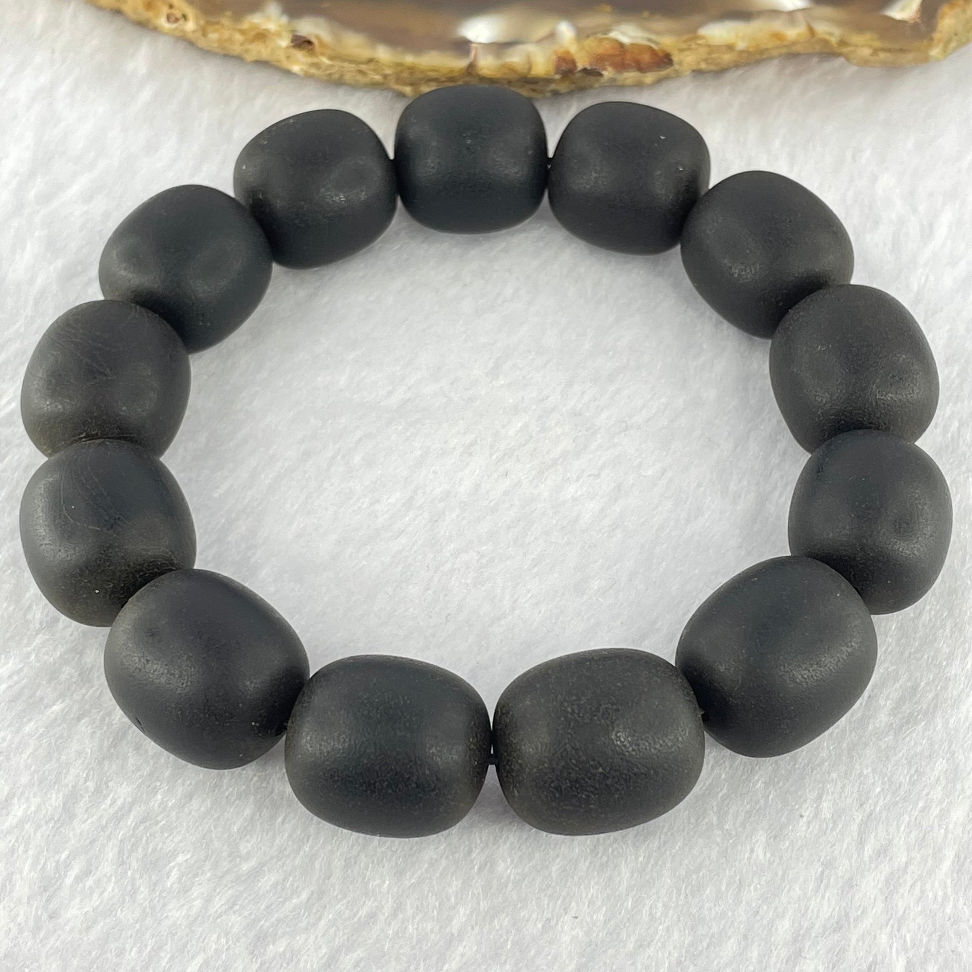 Natural Dark Matt Black Amber Beads Bracelet 天然大黑天翁琥珀手链 29.58g 19cm 15.4mm 19 Beads - Huangs Jadeite and Jewelry Pte Ltd