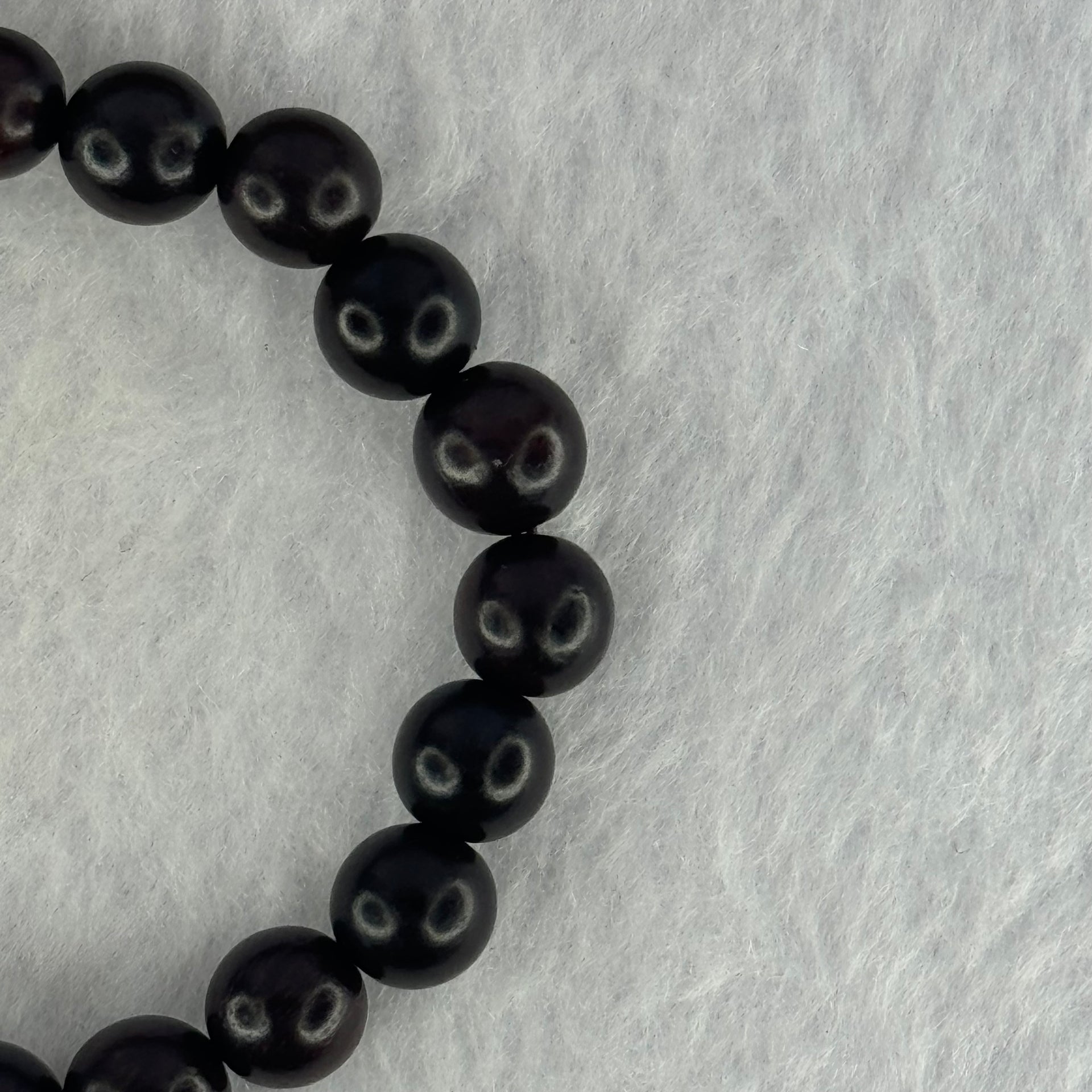 Natural Indian Small Leaf Zitan Rose Wood Beads Bracelet 天然小叶紫檀手链 6.16g 14.5cm 8.0mm 22 Beads - Huangs Jadeite and Jewelry Pte Ltd