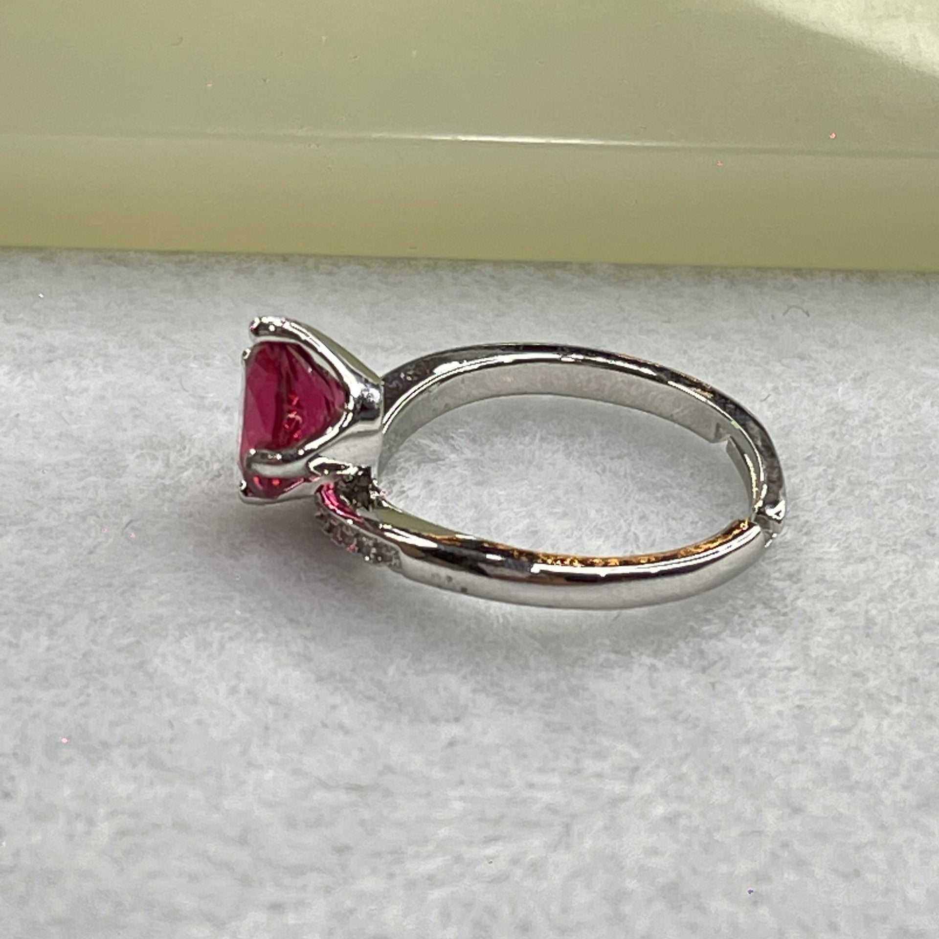 Red Cubic Zirornia in Sliver Ring (Adjustable Size) 2.84g 7.7 by 3.8mm - Huangs Jadeite and Jewelry Pte Ltd