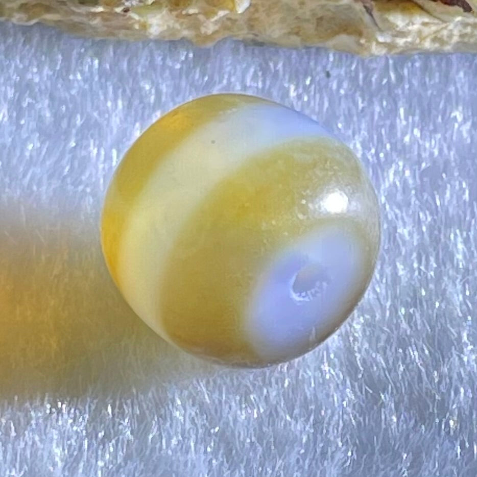 Natural Powerful Tibetan Old Oily Agate 1 Line Dzi Bead Heavenly Master (Tian Zhu) 1.94g 9.6 by 11.2mm - Huangs Jadeite and Jewelry Pte Ltd