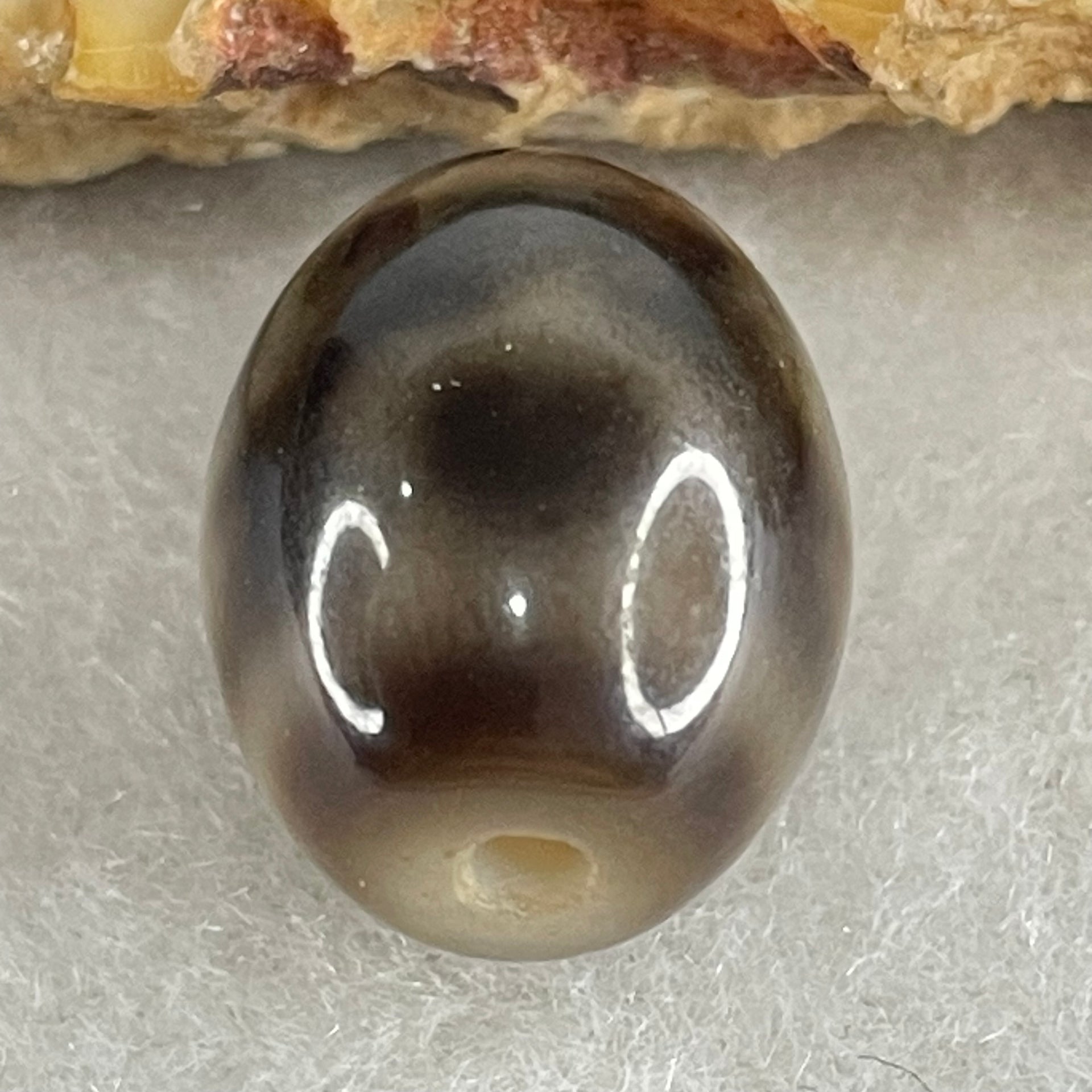 Natural Powerful Tibetan Old Oily Agate 4 Nectar Vessel Dzi Bead Heavenly Master (Tian Zhu) 花蜜容器天珠 3.36g 15.7 by 12.4mm - Huangs Jadeite and Jewelry Pte Ltd