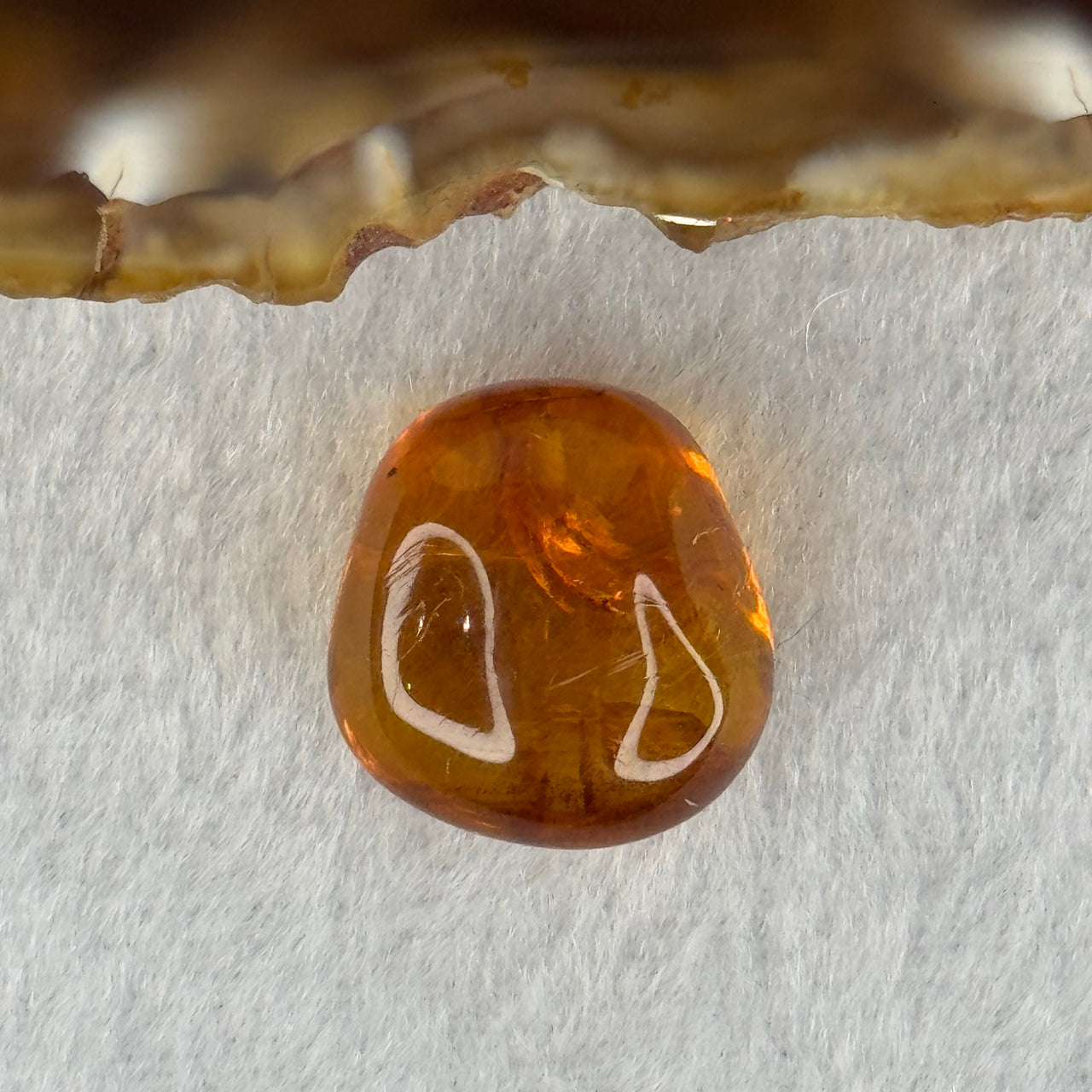 Natural Amber for Setting 1.67g 17.3 by 16.1 by 10.6mm - Huangs Jadeite and Jewelry Pte Ltd