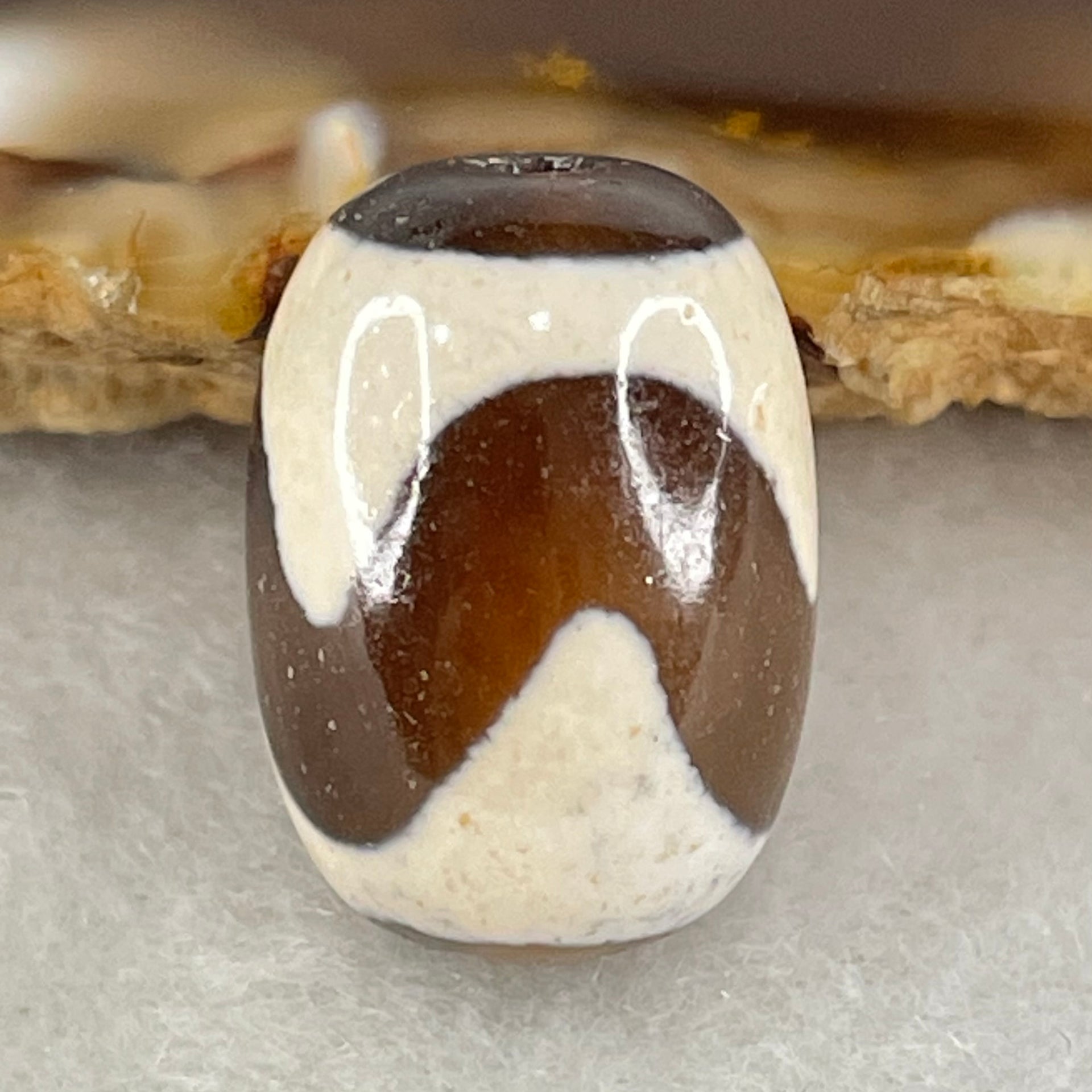 Natural Powerful Tibetan Old Oily Agate Tiger Tooth Daluo Dzi Bead Heavenly Master (Tian Zhu) 虎呀天诛 4.03g 17.0 by 12.4mm - Huangs Jadeite and Jewelry Pte Ltd
