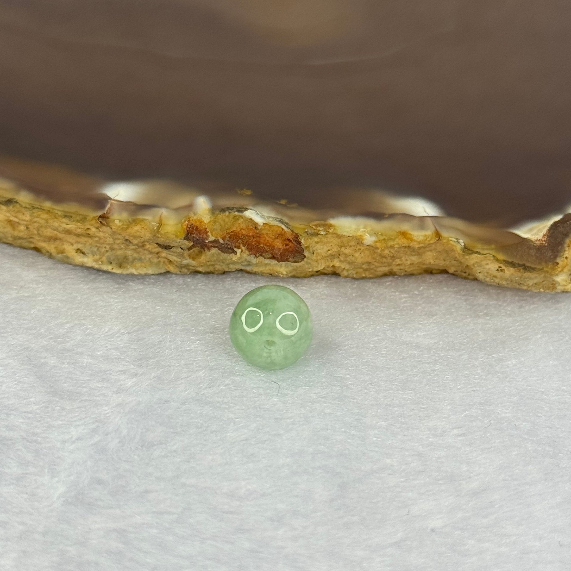 Type A Green Jadeite Bead for Bracelet/Necklace/Earrings/Rings 1.25g 8.9mm - Huangs Jadeite and Jewelry Pte Ltd