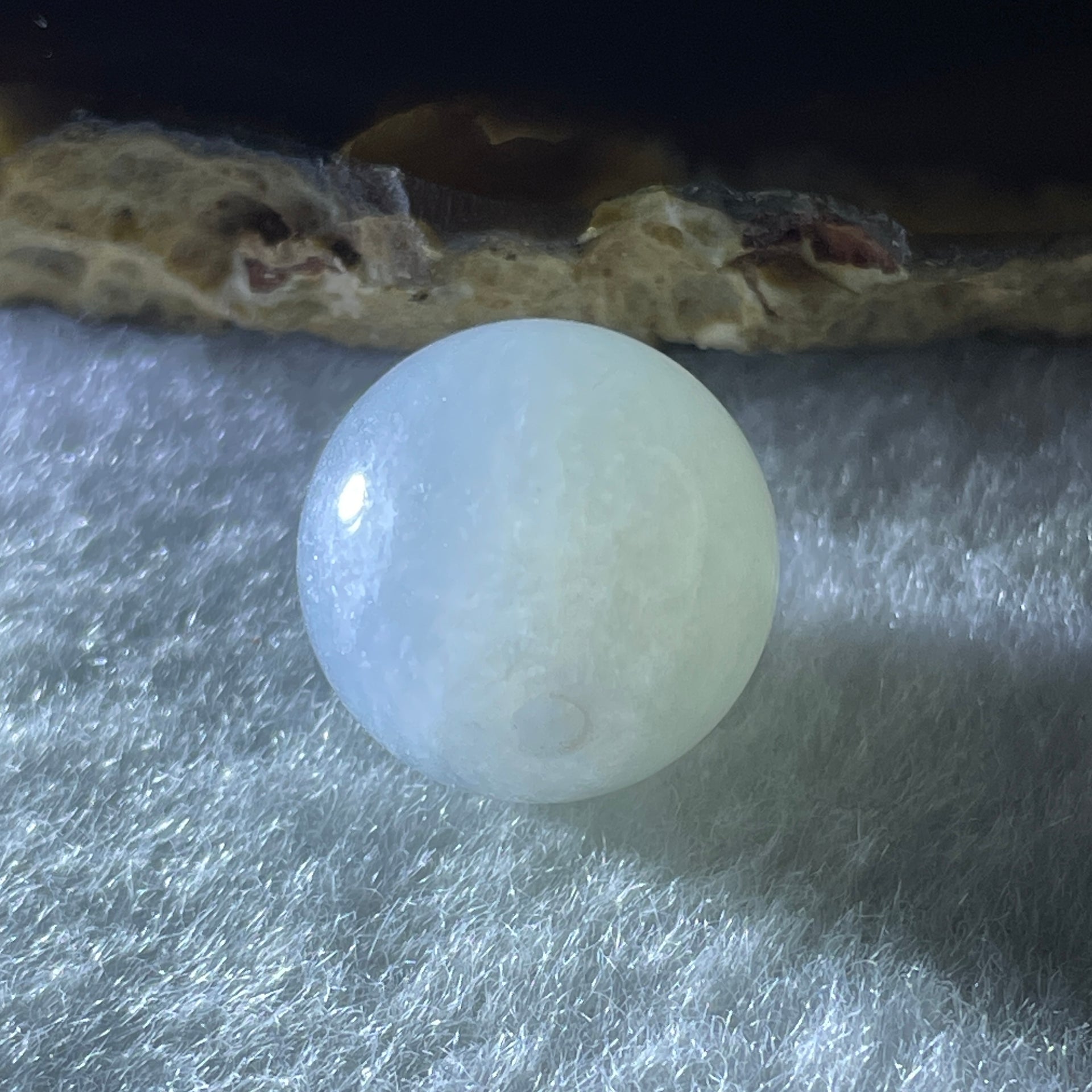 Natural Type A Light Lavender Jadeite Bead 5.11g 14.4mm - Huangs Jadeite and Jewelry Pte Ltd