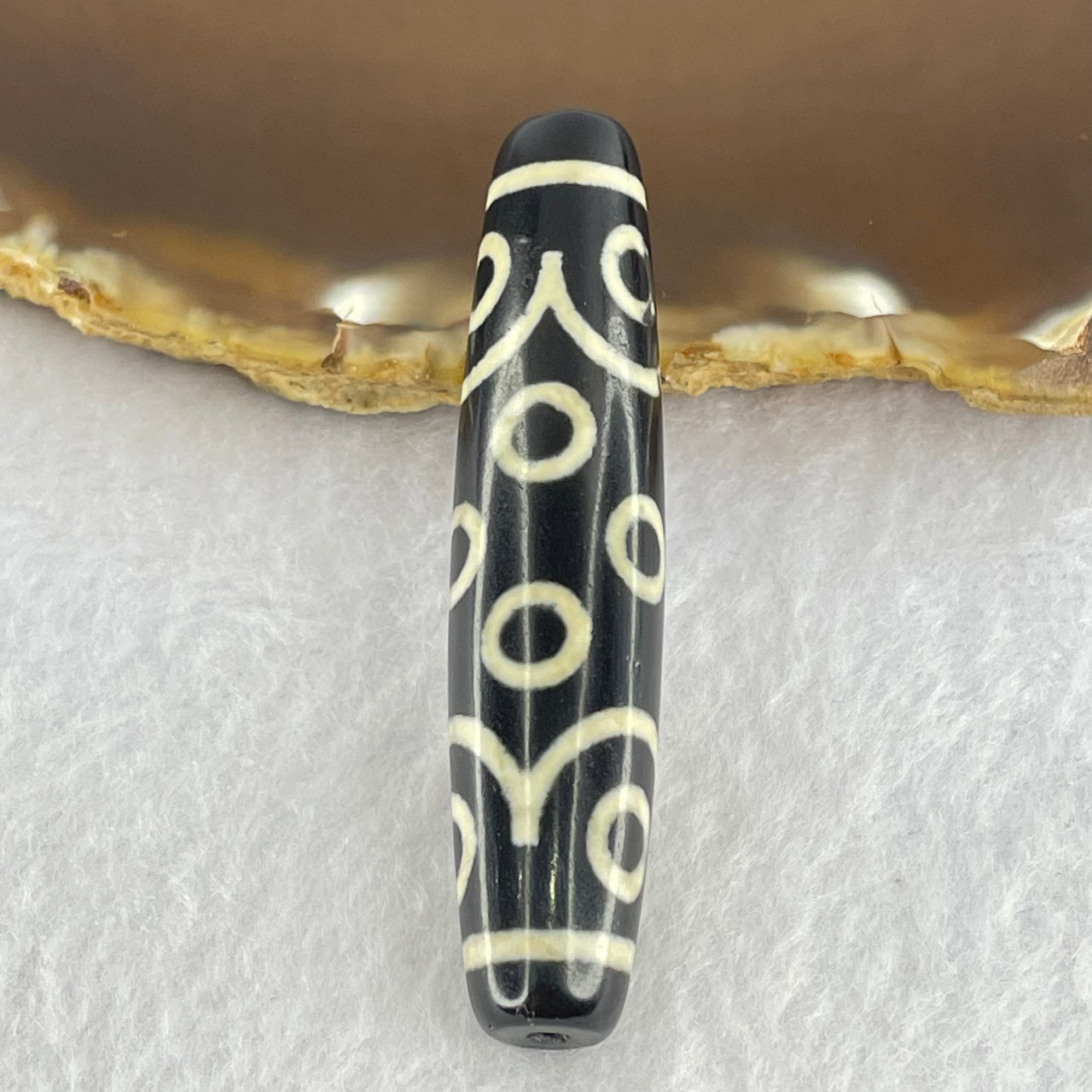 Natural Powerful Tibetan Old Oily Agate 15 Eyes Dzi Bead Heavenly Master (Tian Zhu) 十五眼天珠 15.48g 58.0 by 13.2mm - Huangs Jadeite and Jewelry Pte Ltd