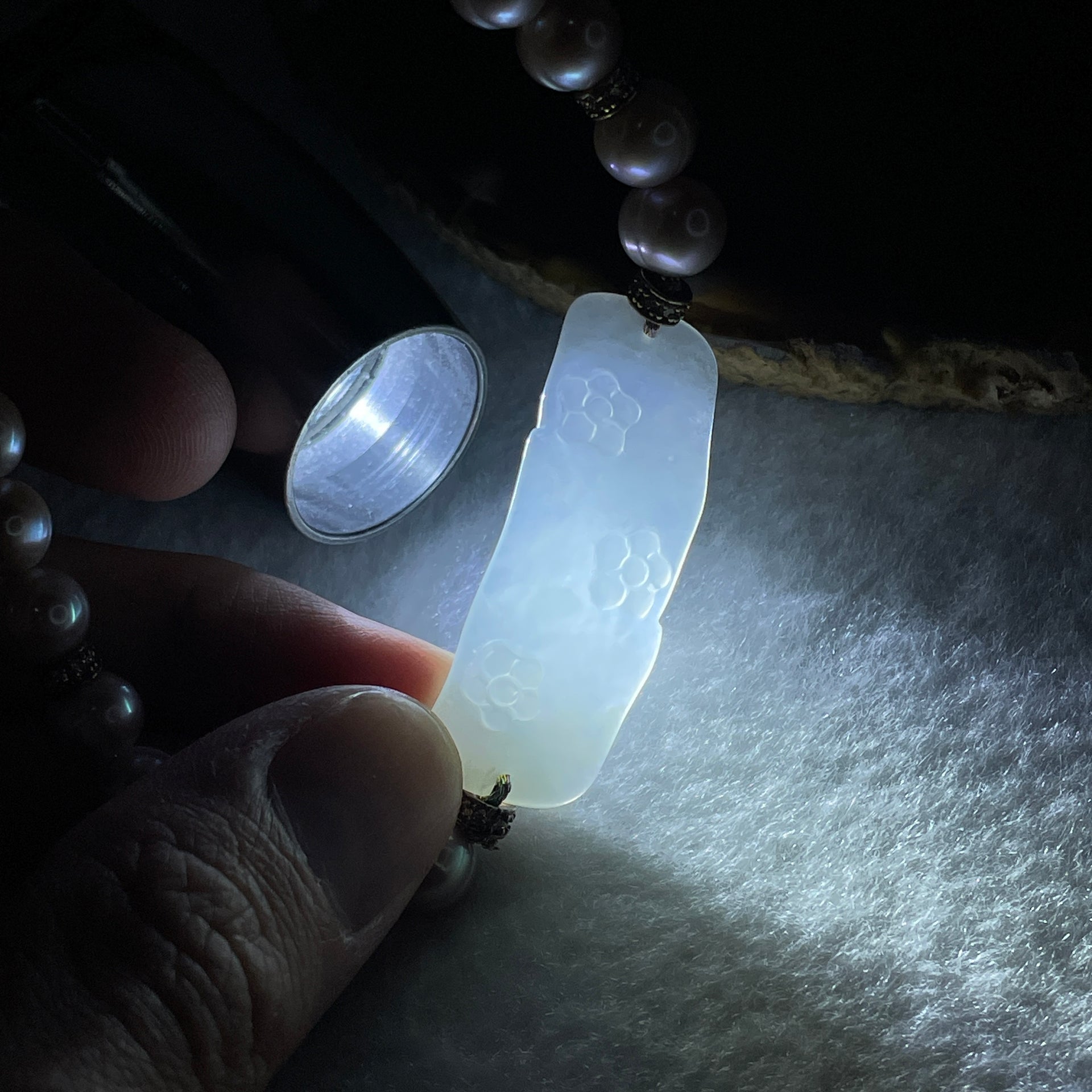 Natural Type A Semi Icy Light Lavender Jadeite Flower with Faux Pearl Beads Bracelet 13.94g 15-20cm 37.3 by 14.1 by 3.0mm - Huangs Jadeite and Jewelry Pte Ltd