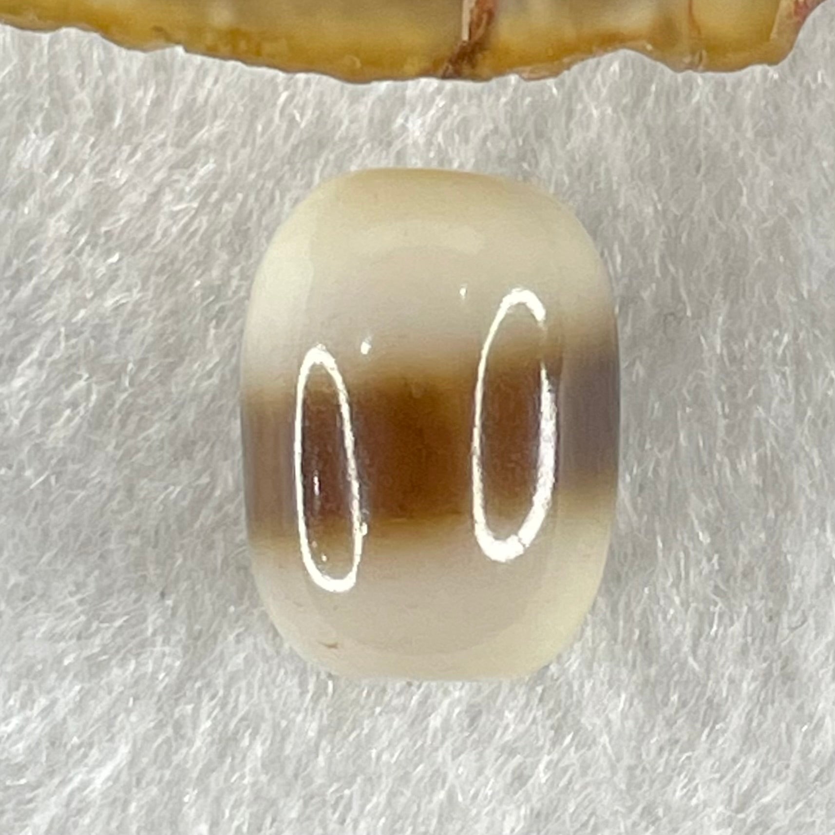 Natural Powerful Tibetan Old Oily Agate 1 Line Dzi Bead Heavenly Master (Tian Zhu) 2.42g 13.9 by 10.5mm - Huangs Jadeite and Jewelry Pte Ltd
