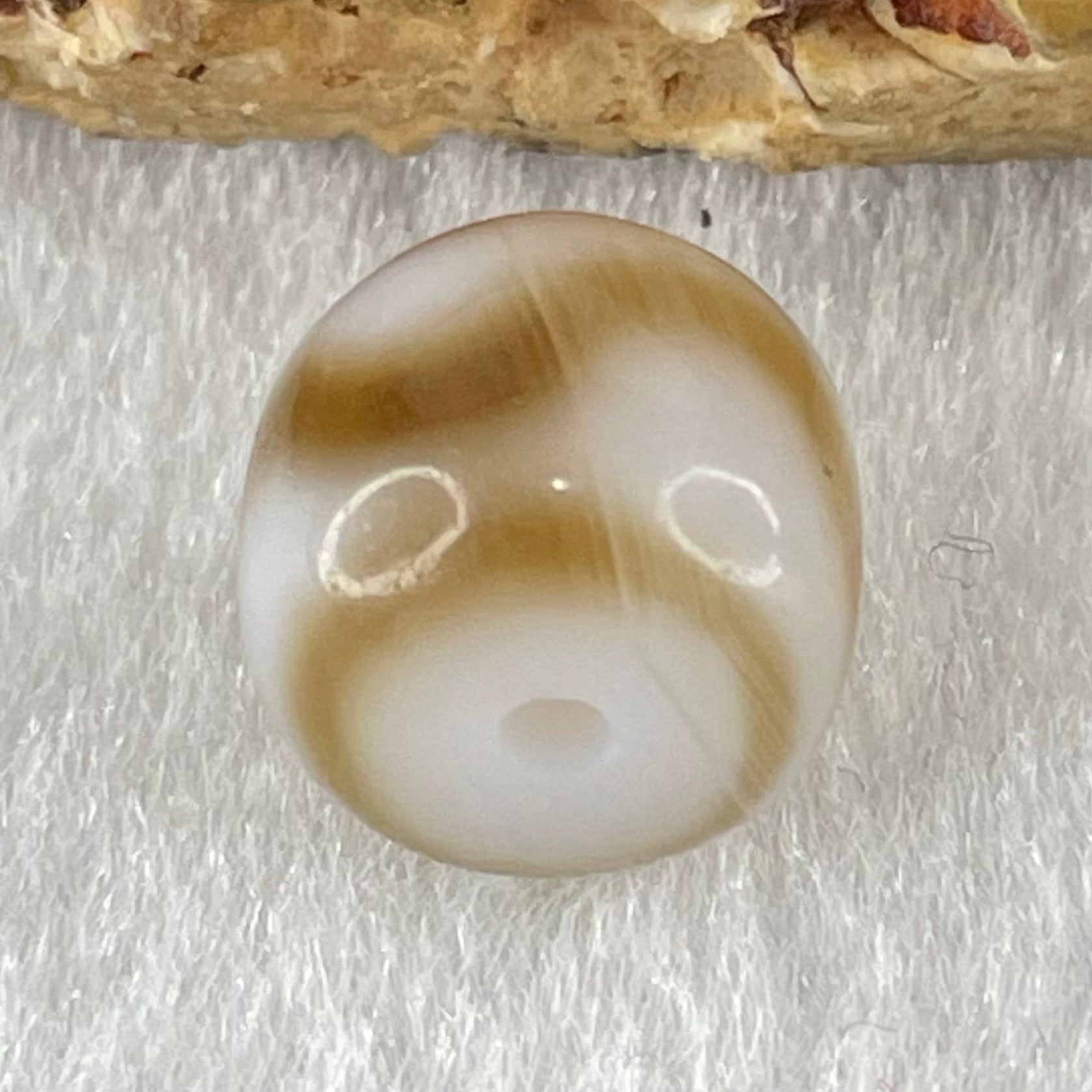 Natural Powerful Tibetan Old Oily Agate Tiger Tooth Daluo Dzi Bead Heavenly Master (Tian Zhu) 1.88g 9.9 by 10.9mm - Huangs Jadeite and Jewelry Pte Ltd