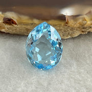 Natural Sky Blue Topaz Oval Shape 9.98ct 14.9 by 11.2 by 7.3mm - Huangs Jadeite and Jewelry Pte Ltd