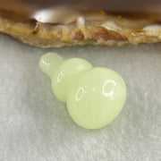 Natural Light Green Chalcedony Mini Hulu Display 4.42g 22.9 by 14.1mm - Huangs Jadeite and Jewelry Pte Ltd