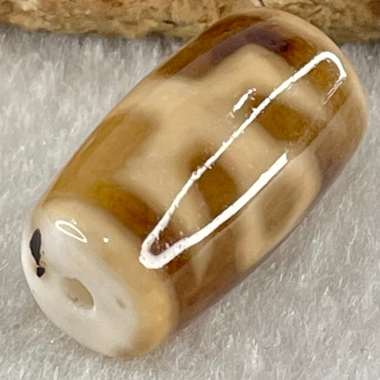 Natural Powerful Tibetan Old Oily Agate Patina Guiren Tairen Human Dzi Bead Totem Amulet Heavenly Master (Tian Zhu) 贵人天诛 4.84g 20.6 by 11.7mm - Huangs Jadeite and Jewelry Pte Ltd