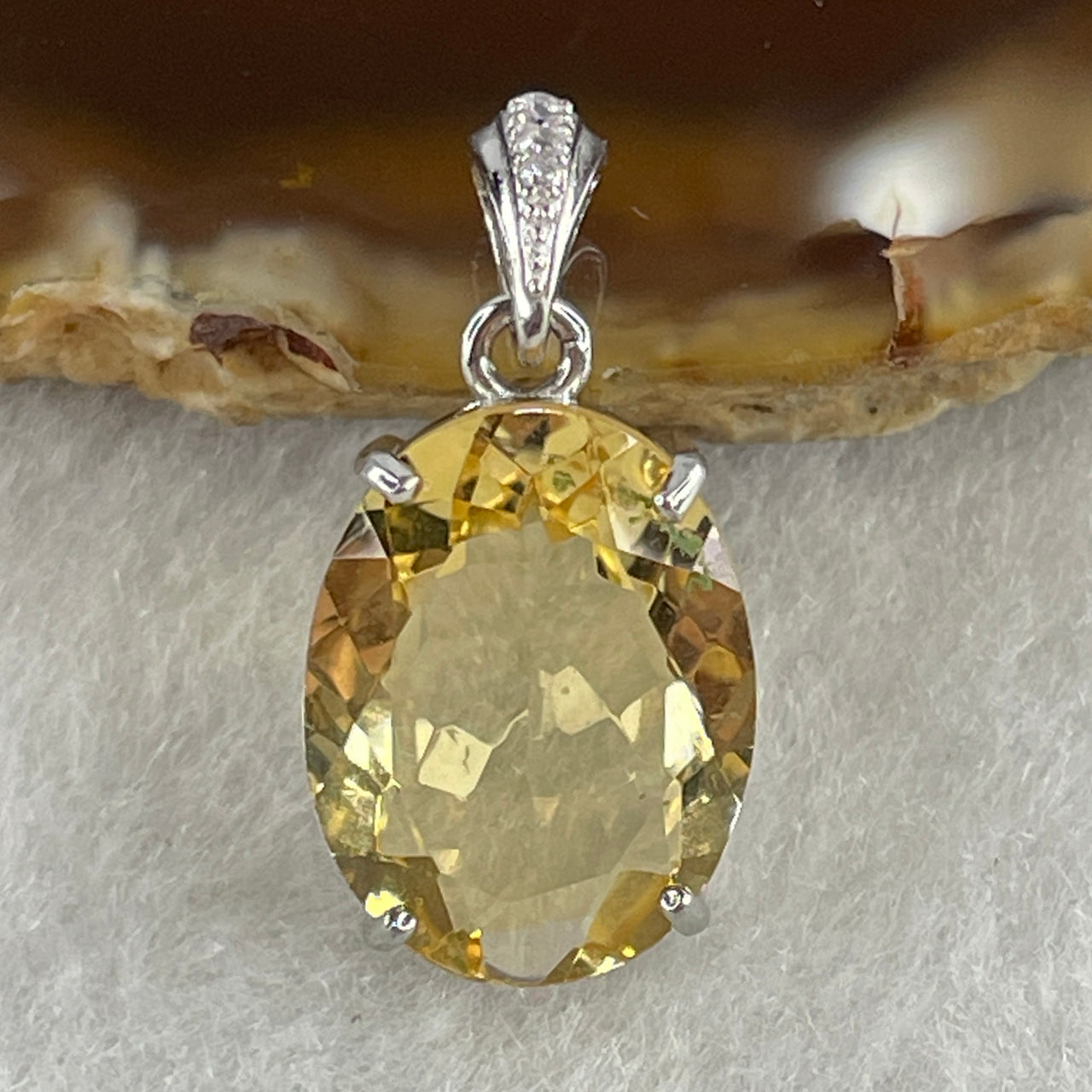 Certified Natural Citrine Faceted Pendant in S925 Sliver 3.00g 16.2 by 12.0 by 6.0mm