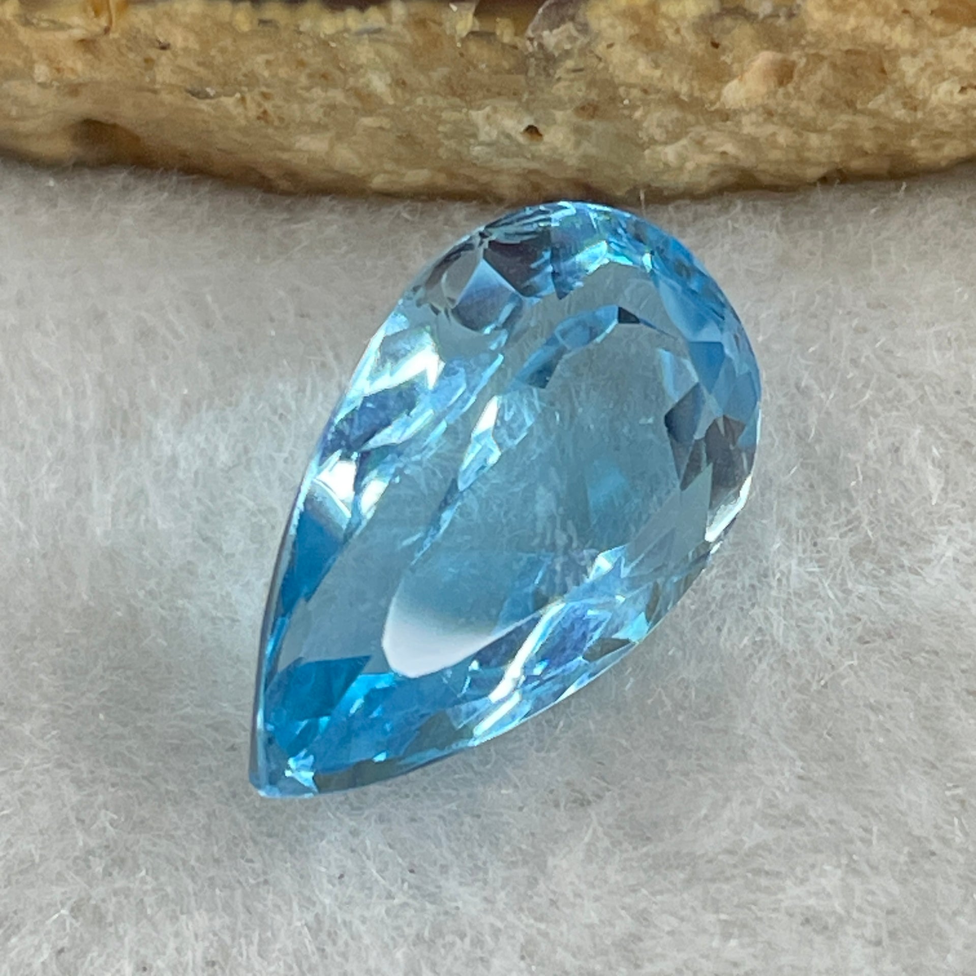 Natural Sky Blue Topaz Teardrop Shape 7.86ct 15.9 by 9.4 by 6.7mm - Huangs Jadeite and Jewelry Pte Ltd