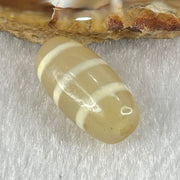 Natural Powerful Tibetan Old Oily Agate 3-Lines Dzi Bead Heavenly Master (Tian Zhu) 三行天诛 3.13g 20.1 by 10.3mm - Huangs Jadeite and Jewelry Pte Ltd