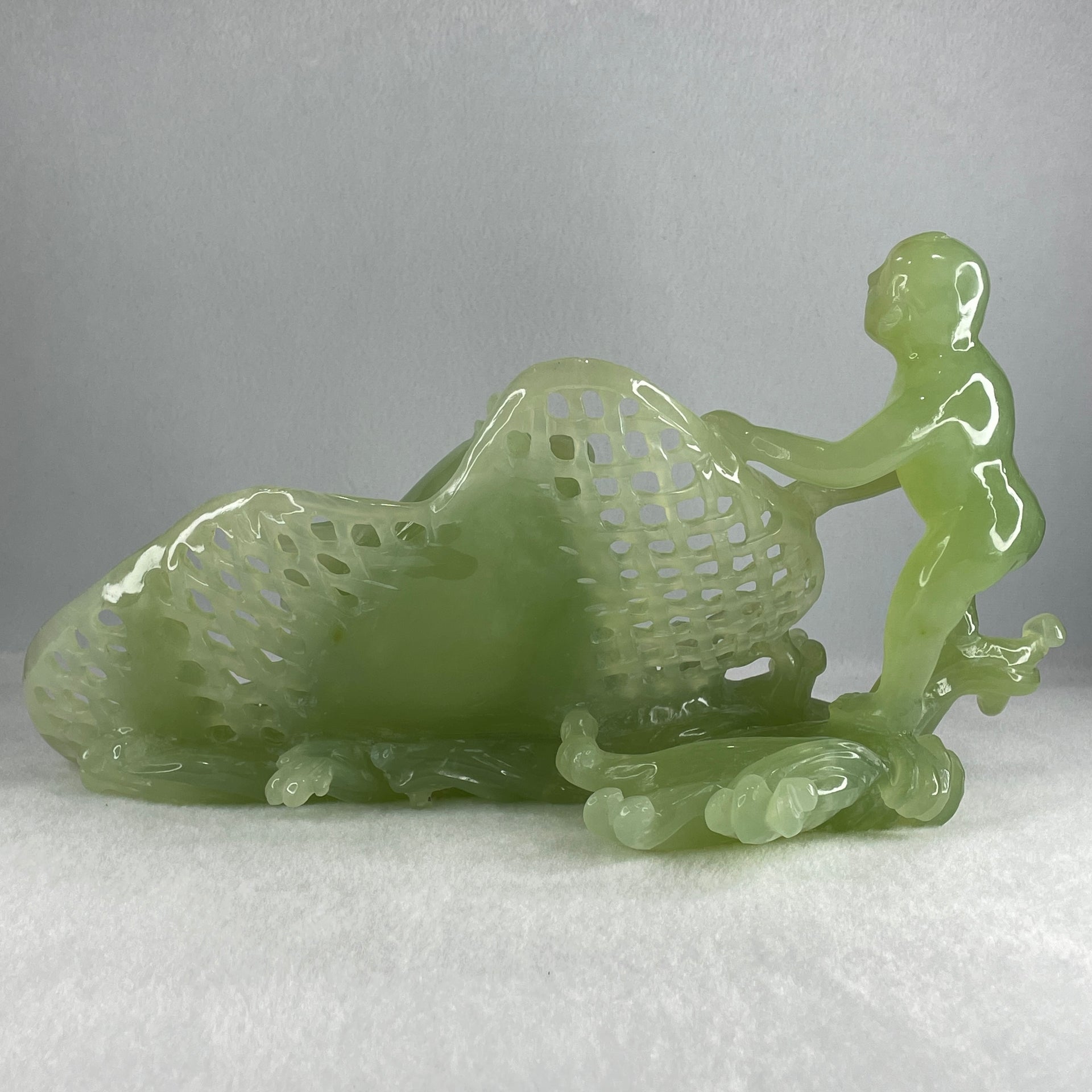 Natural Jelly Green Serpentine Tong Zhi Fishing Carp Fish Display 1,777.5g 285.0 by 150.0 by 160.0mm - Huangs Jadeite and Jewelry Pte Ltd