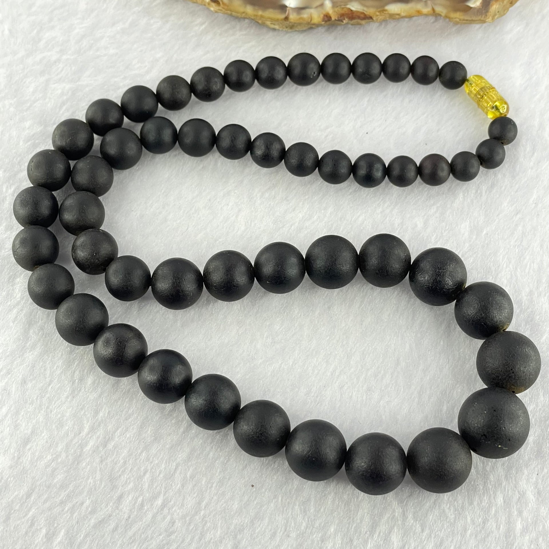 Natural Dark Matt Amber Beads Necklace 特一 31.52g 50cm 7.2 - 15.0mm 51 Beads - Huangs Jadeite and Jewelry Pte Ltd