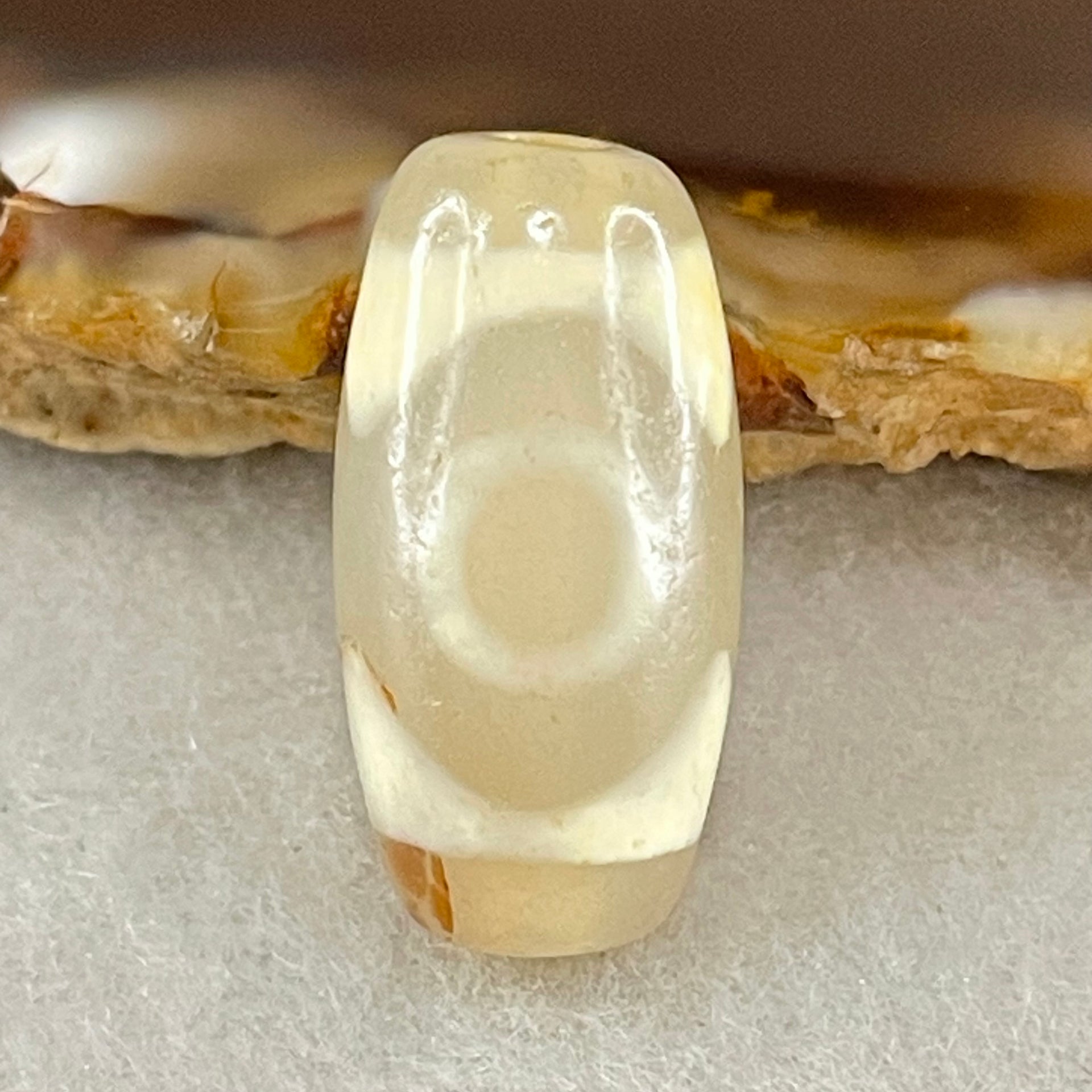Natural Powerful Tibetan Old Oily Agate 3 Eyes Dzi Bead Heavenly Master (Tian Zhu) 三眼天诛 2.98g 20.1 by 10.2mm - Huangs Jadeite and Jewelry Pte Ltd