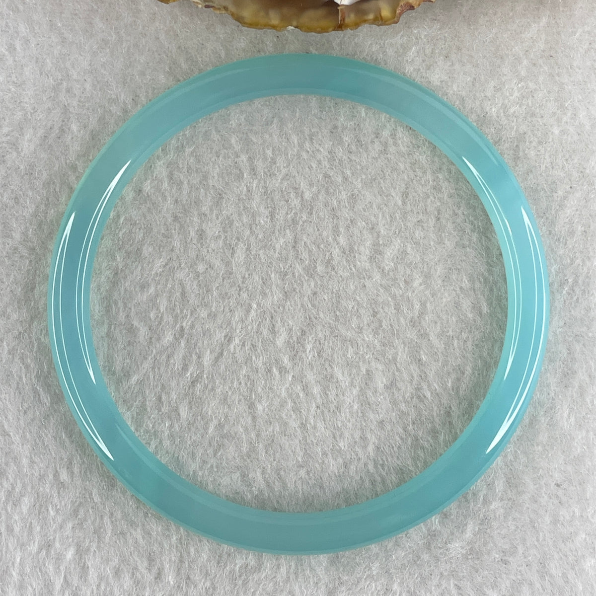 Natural Blue Chalcedony Agate Bangle | 61.2mm Inner Diameter (15.13g 5.6x6.0mm | Perfect Flawless Grade | Serenity, Eloquence & Calming Mind) - Huangs Jadeite and Jewelry Pte Ltd