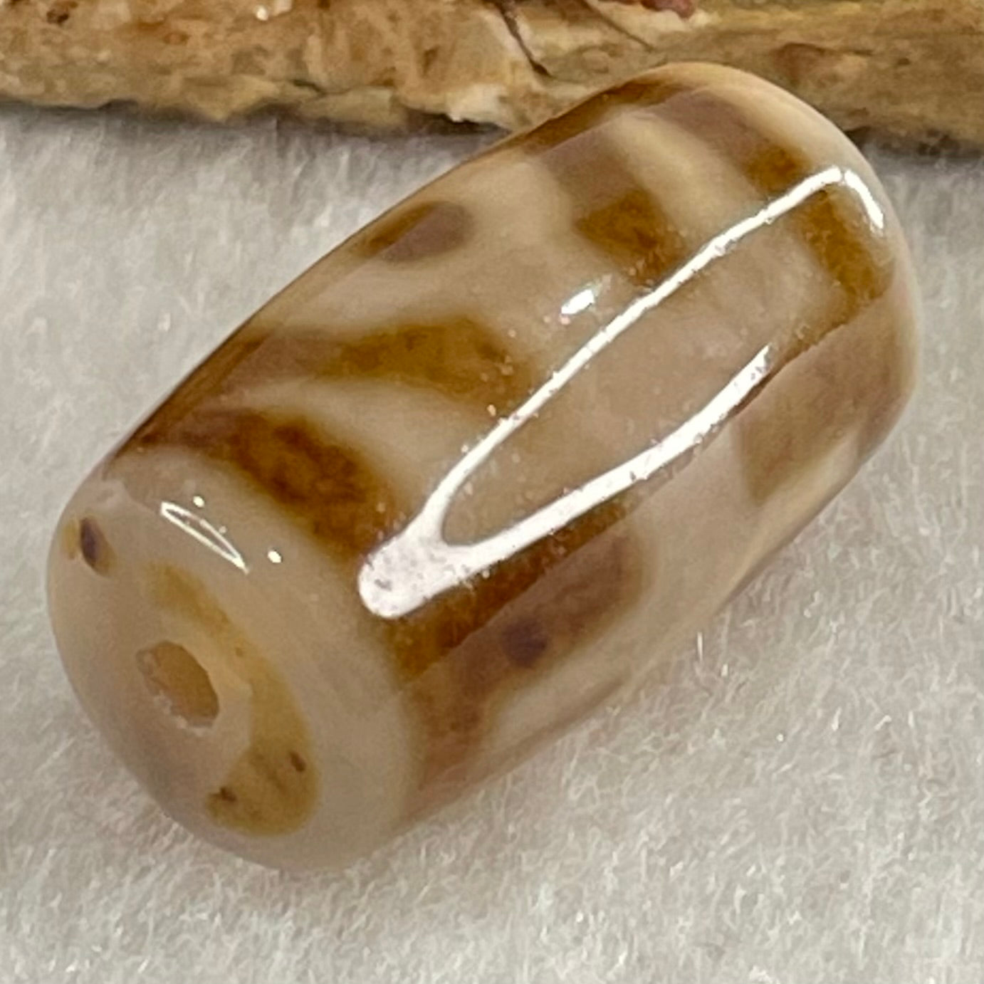 Natural Powerful Tibetan Old Oily Agate Patina Guiren Tairen Human Dzi Bead Totem Amulet Heavenly Master (Tian Zhu) 贵人天诛 4.74g 19.8 by 11.6mm - Huangs Jadeite and Jewelry Pte Ltd