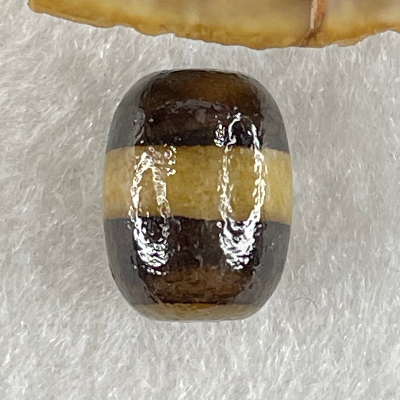 Natural Powerful Tibetan Old Oily Agate 1 Lines Dzi Bead Heavenly Master (Tian Zhu) 2.54g 14.1 by 10.7mm - Huangs Jadeite and Jewelry Pte Ltd