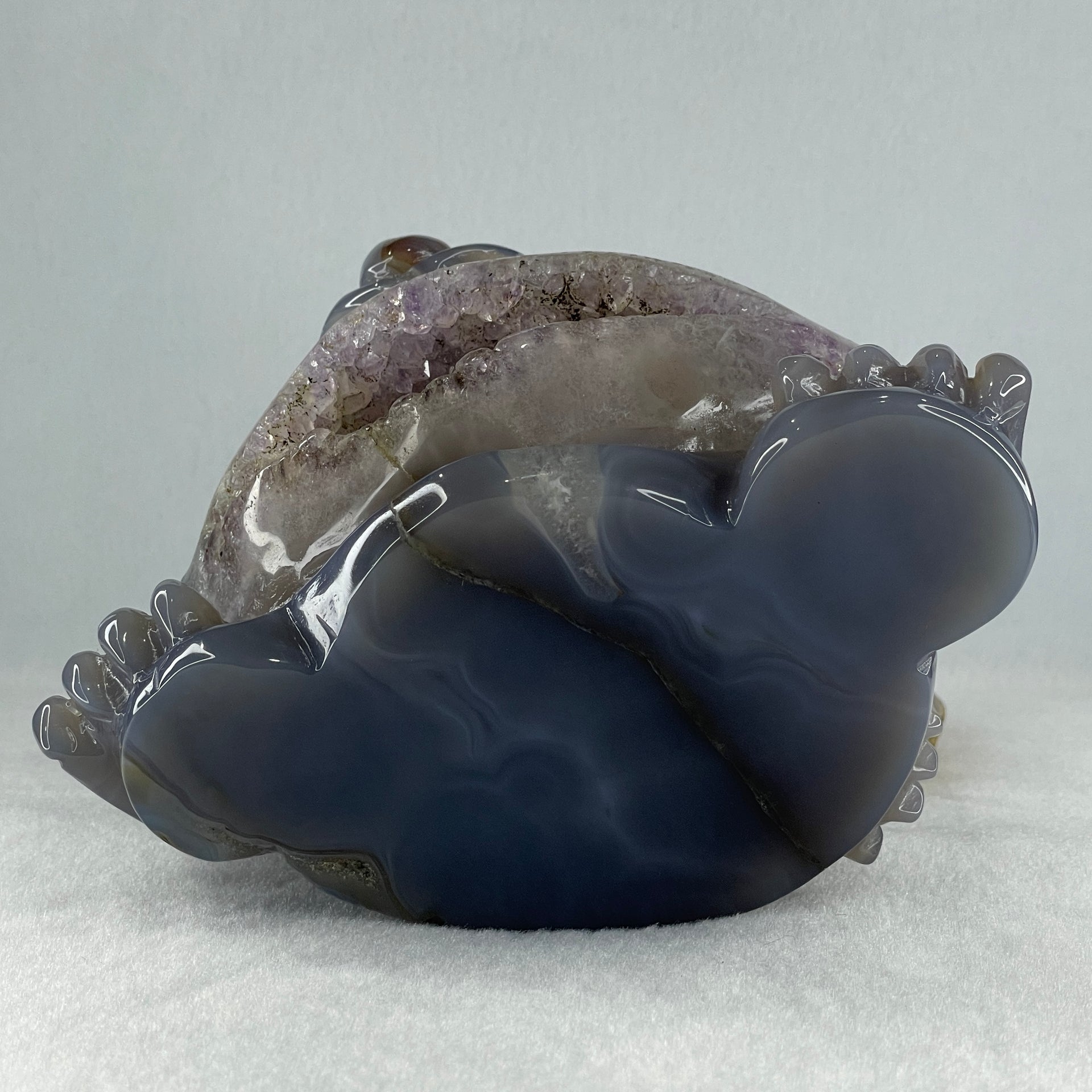Natural Purpleish Wuji with White Agate with Amethyst 3 Legged Toast Display 1,382.4g 157.0 by 108.0 by 85.0mm - Huangs Jadeite and Jewelry Pte Ltd