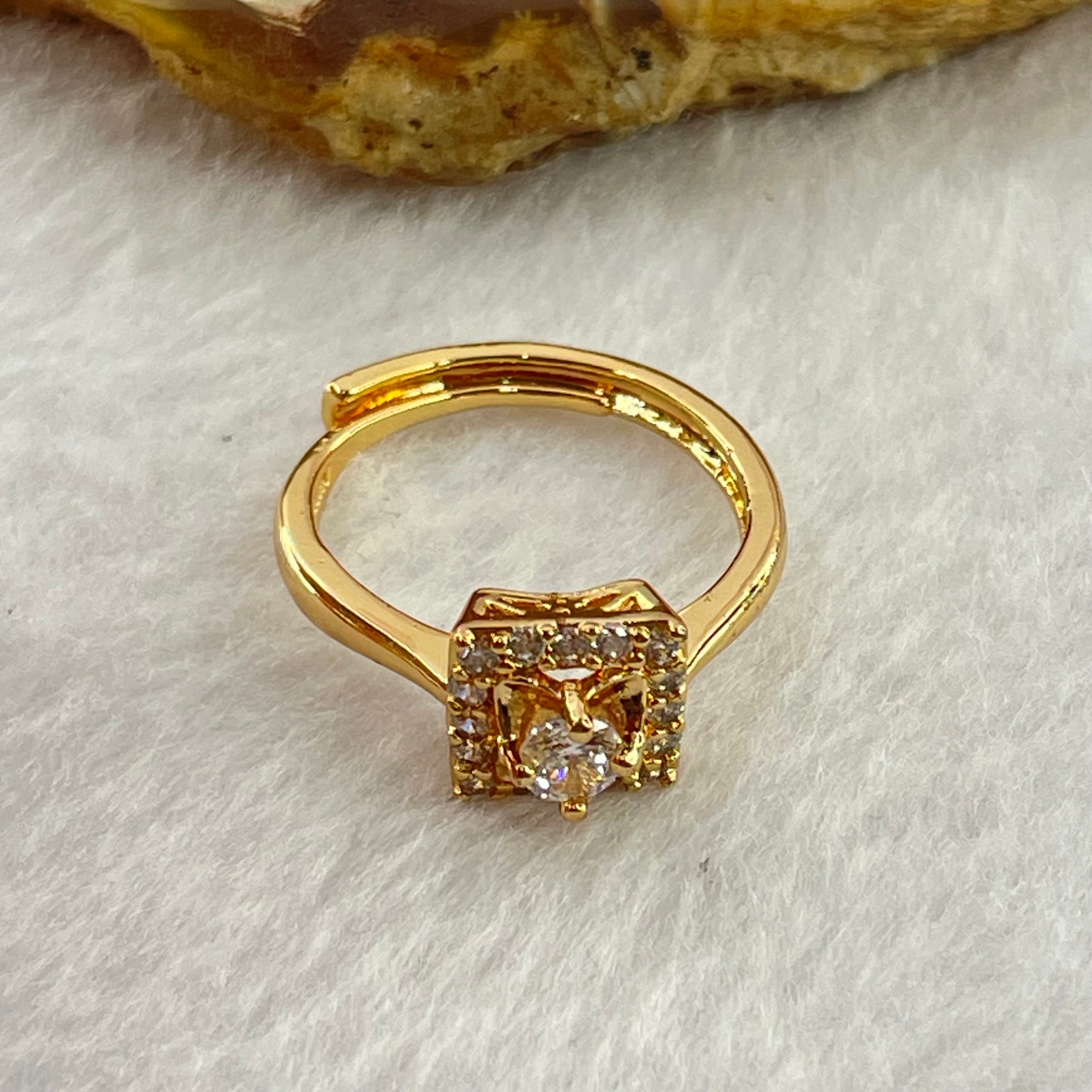Colourless Cubic Zirconia with Crystals In AU750 Plated In Gold Color Sliver Ring (Adjustable Size) 2.56g 3.6 by 3.6 by 2.0mm - Huangs Jadeite and Jewelry Pte Ltd