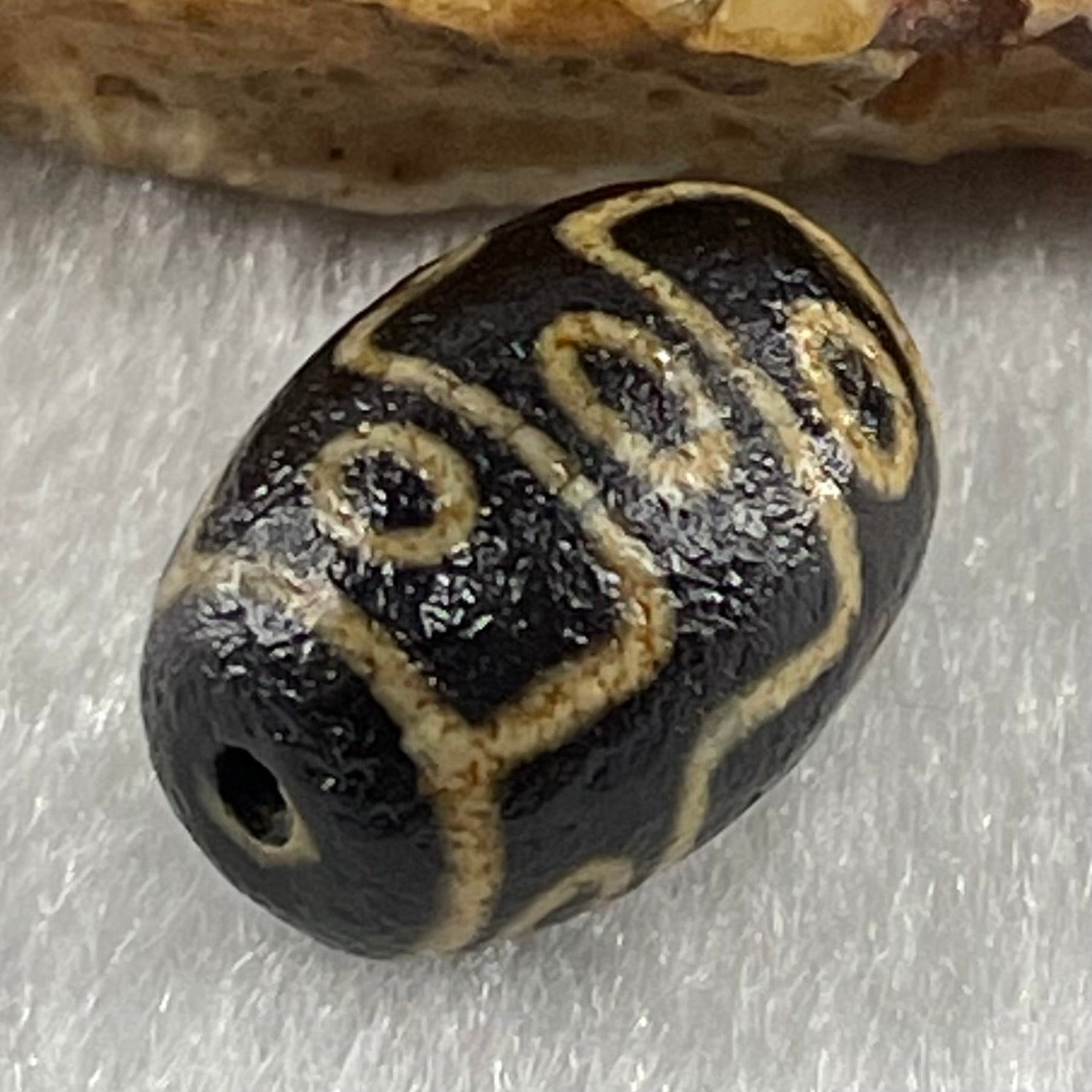 Natural Powerful Tibetan Old Oily Agate 9 Eyes Dzi Bead Heavenly Master (Tian Zhu) 九眼天诛 1.96g 13.6 by 10.0mm - Huangs Jadeite and Jewelry Pte Ltd