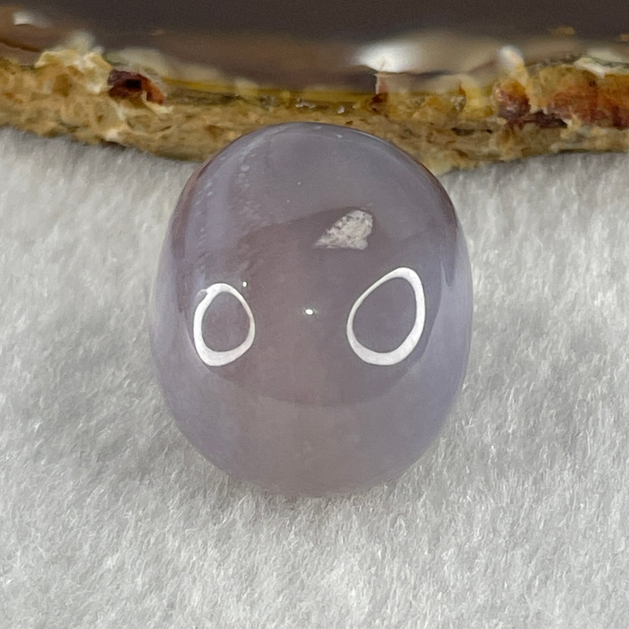 Natural Greyish Agate Egg Display 18.57g 29.2 by 21.1 by 20.0mm