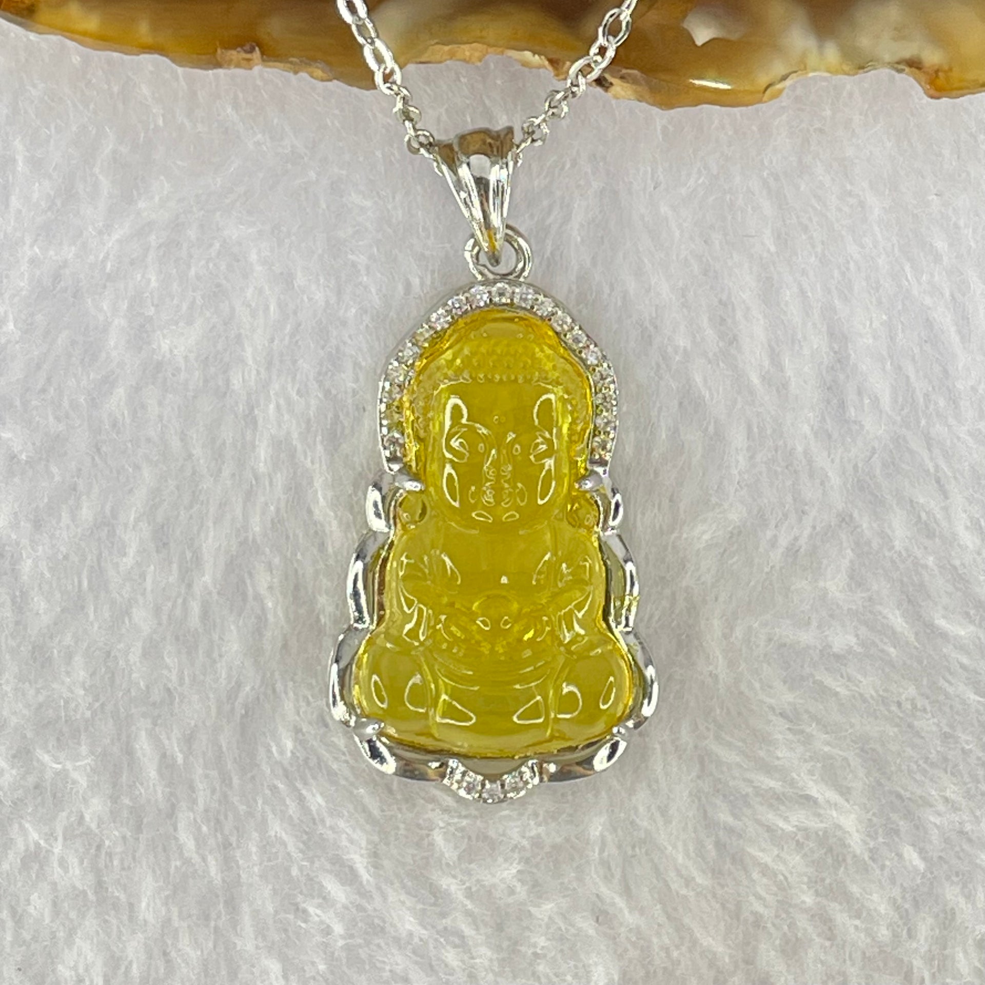 Natural Yellow Amber Buddha Pendent in S925 Sliver Necklace 4.43g 23.0 by 14.1 by 4.0mm - Huangs Jadeite and Jewelry Pte Ltd