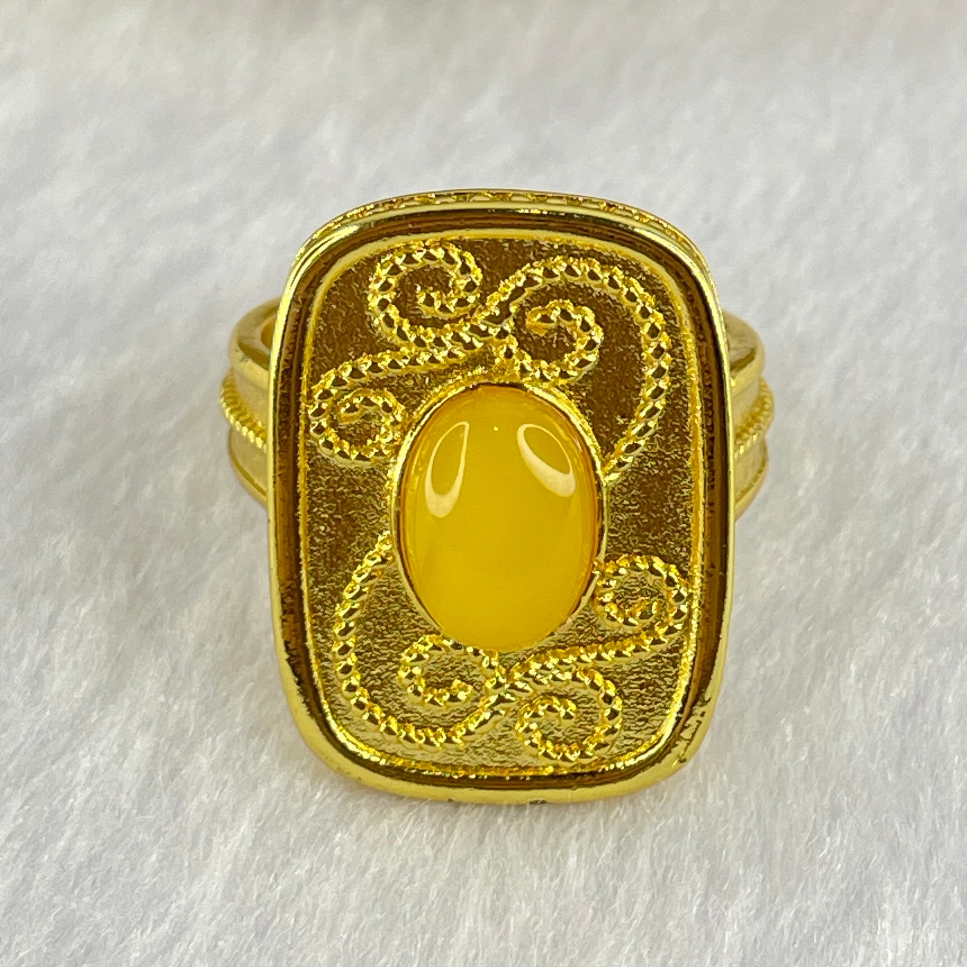 Natural Butterscotch Amber in  Sliver Gold Color Ring (Adjustable Size) 7.47g 10.1 by 6.8 by 3.5mm - Huangs Jadeite and Jewelry Pte Ltd