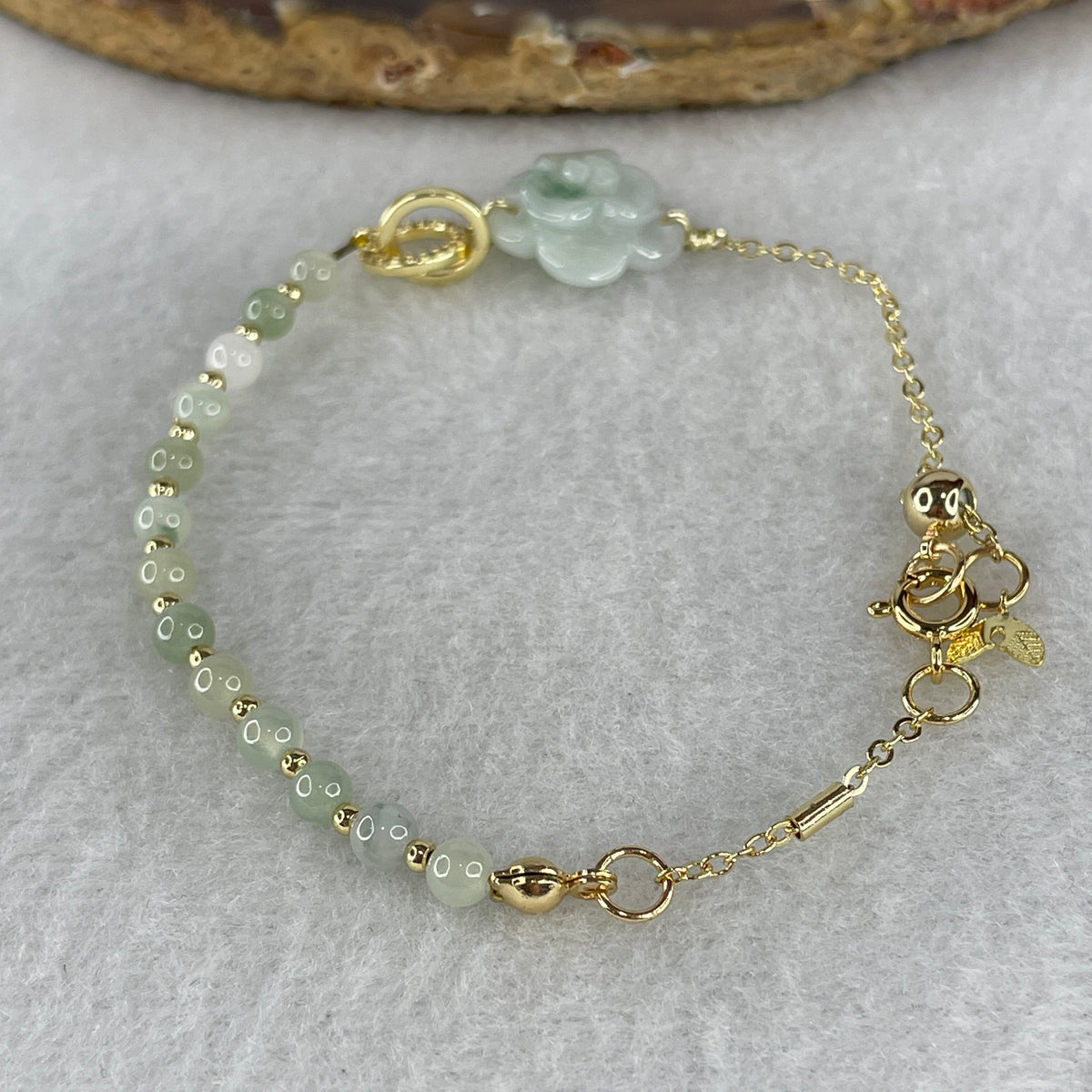 Natural Type A Green Jadeite Peony Flower 15.5x7.1mm Amulet Bracelet | Adjustable 14-18cm Gold-Toned Elegant Layering Chain Luxury Charm (5.54g) - Huangs Jadeite and Jewelry Pte Ltd