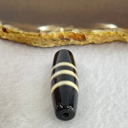 Natural Powerful Tibetan Old Oily Agate 3-Lines Dzi Bead Heavenly Master (Tian Zhu) 8.30g 38.4 by 11.9mm - Huangs Jadeite and Jewelry Pte Ltd